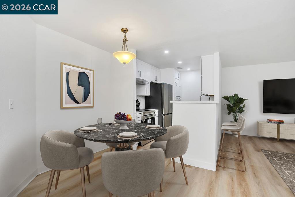 Photo #11: 41127570 Listing: Photo #11