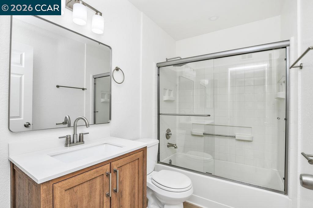 Photo #17: 41127570 Listing: Photo #17