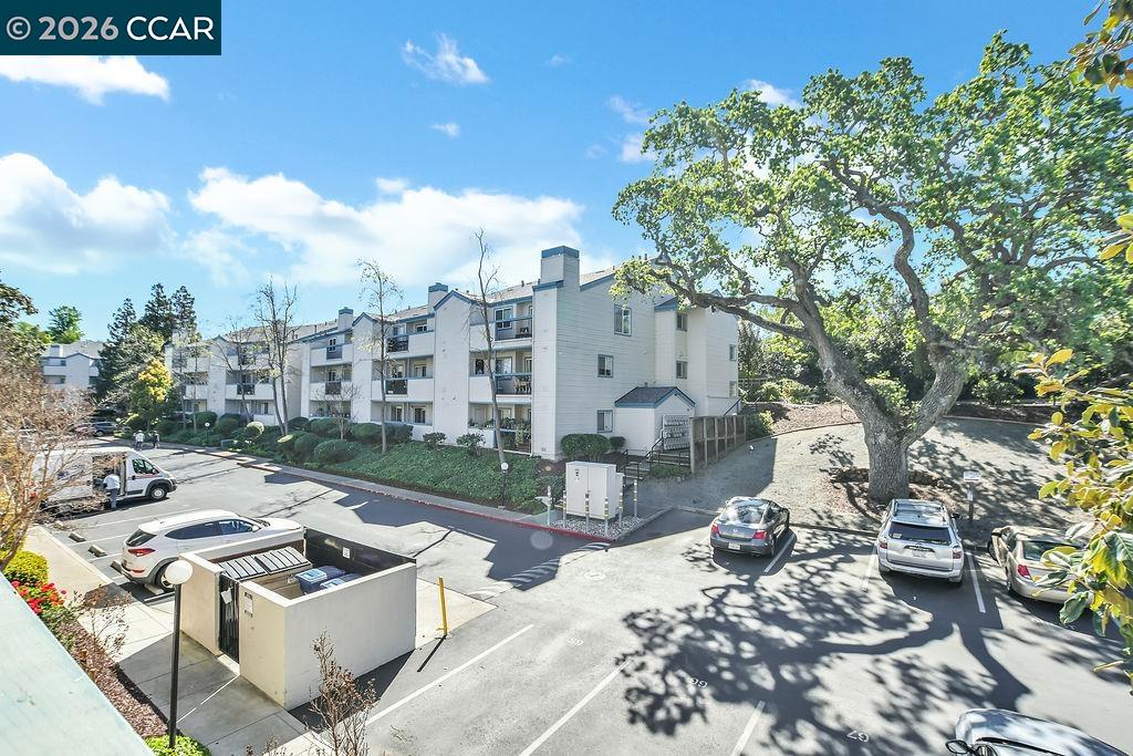 Photo #23: 41127570 Listing: Photo #23