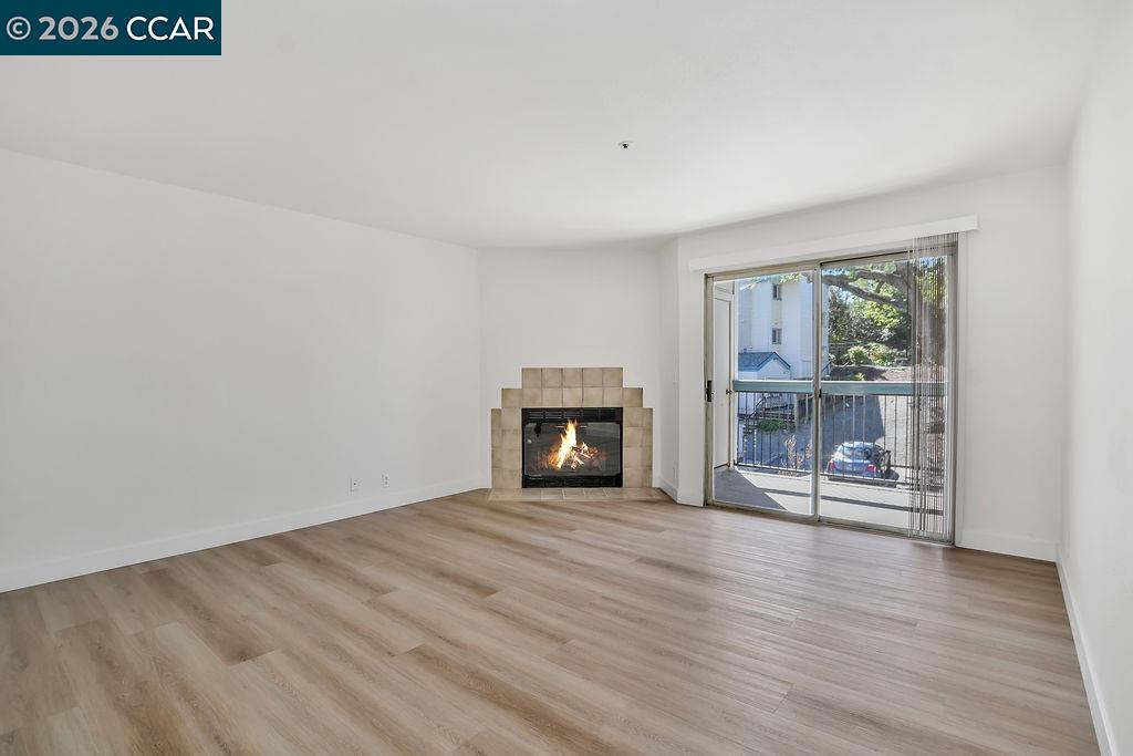 Photo #8: 41127570 Listing: Photo #8