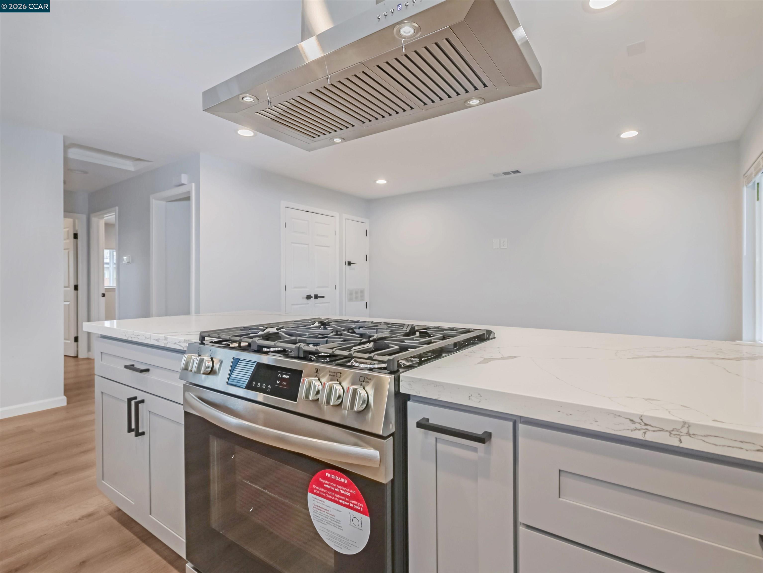 Detail Gallery Image 13 of 40 For 2019 Potrero Ave, Richmond,  CA 94804 - – Beds | – Baths