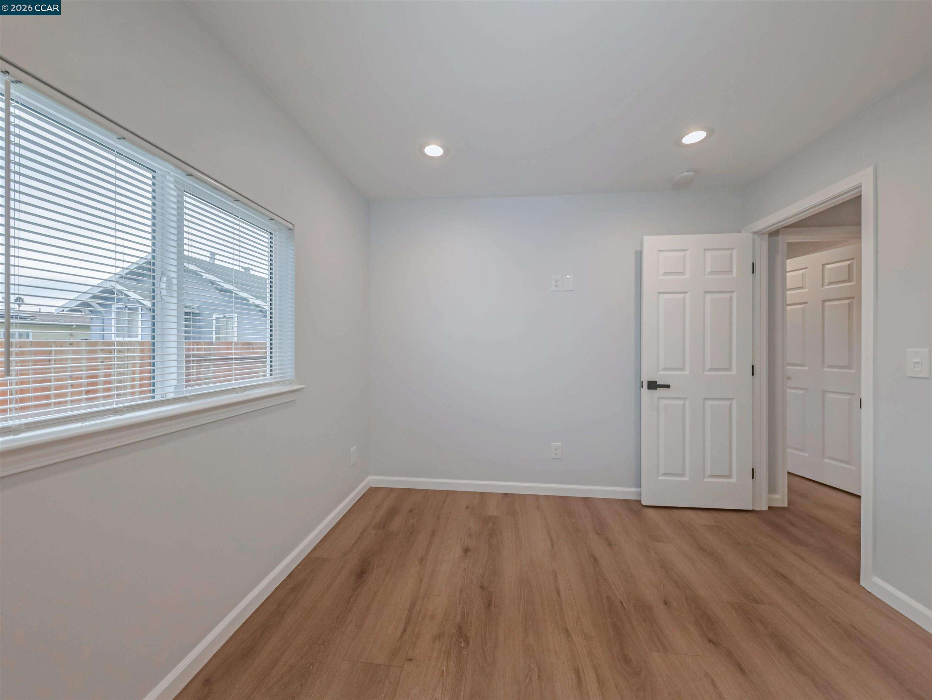 Detail Gallery Image 20 of 40 For 2019 Potrero Ave, Richmond,  CA 94804 - – Beds | – Baths