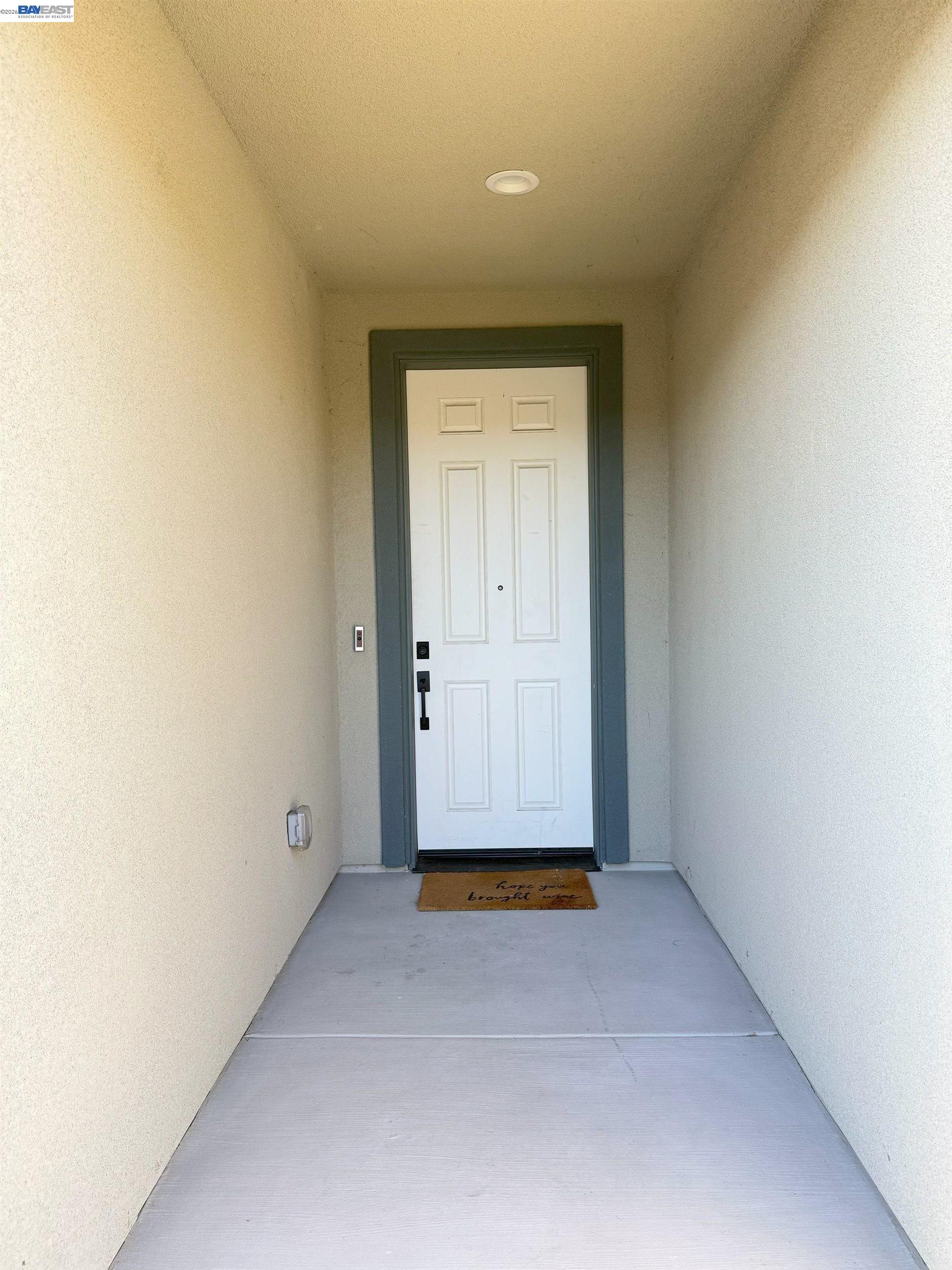 Detail Gallery Image 3 of 25 For 619 Heathridge Street, Manteca,  CA 95336-8814 - 2 Beds | 2 Baths