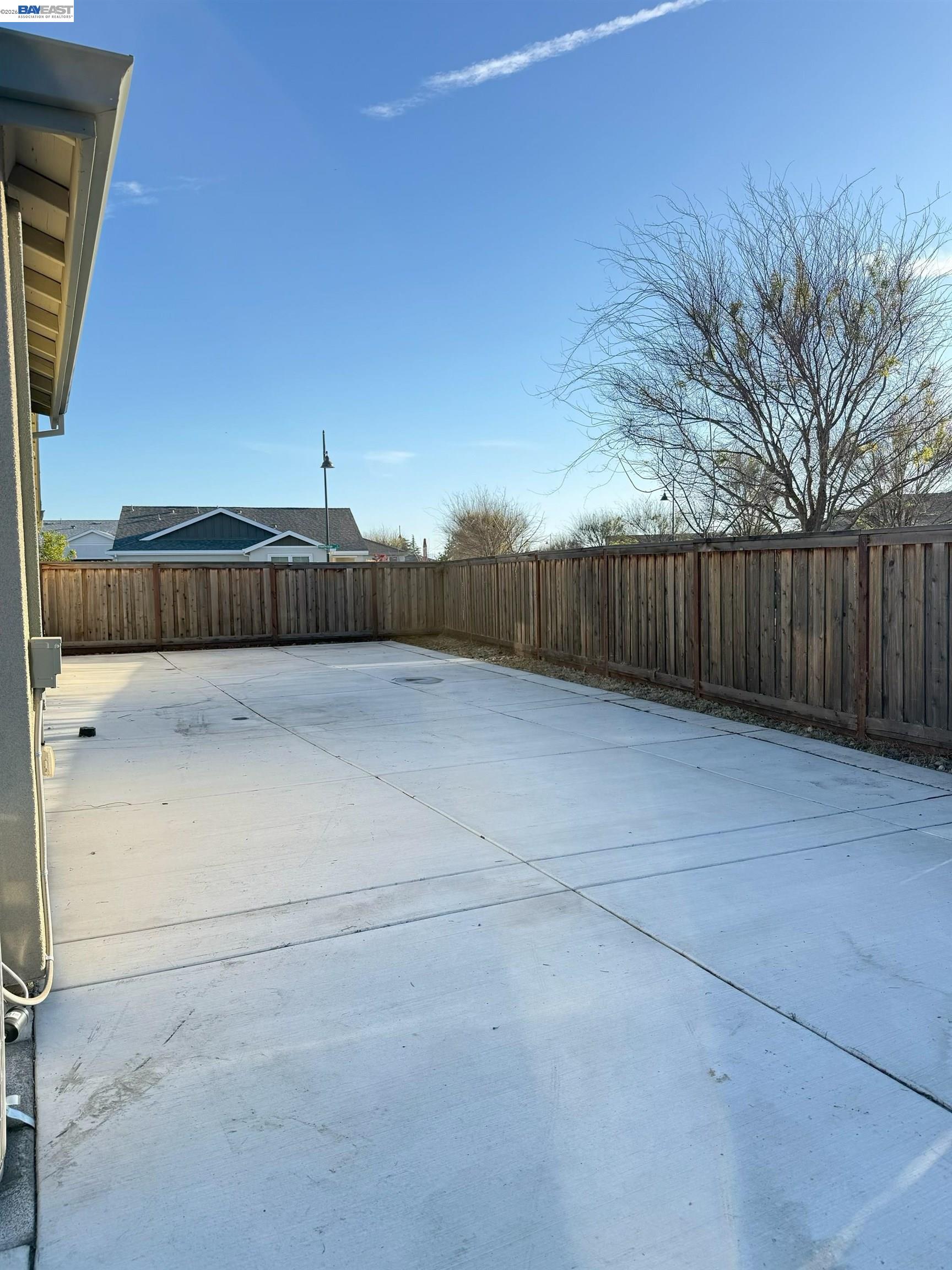 Detail Gallery Image 37 of 40 For 619 Heathridge Street, Manteca,  CA 95336-8814 - 2 Beds | 2 Baths