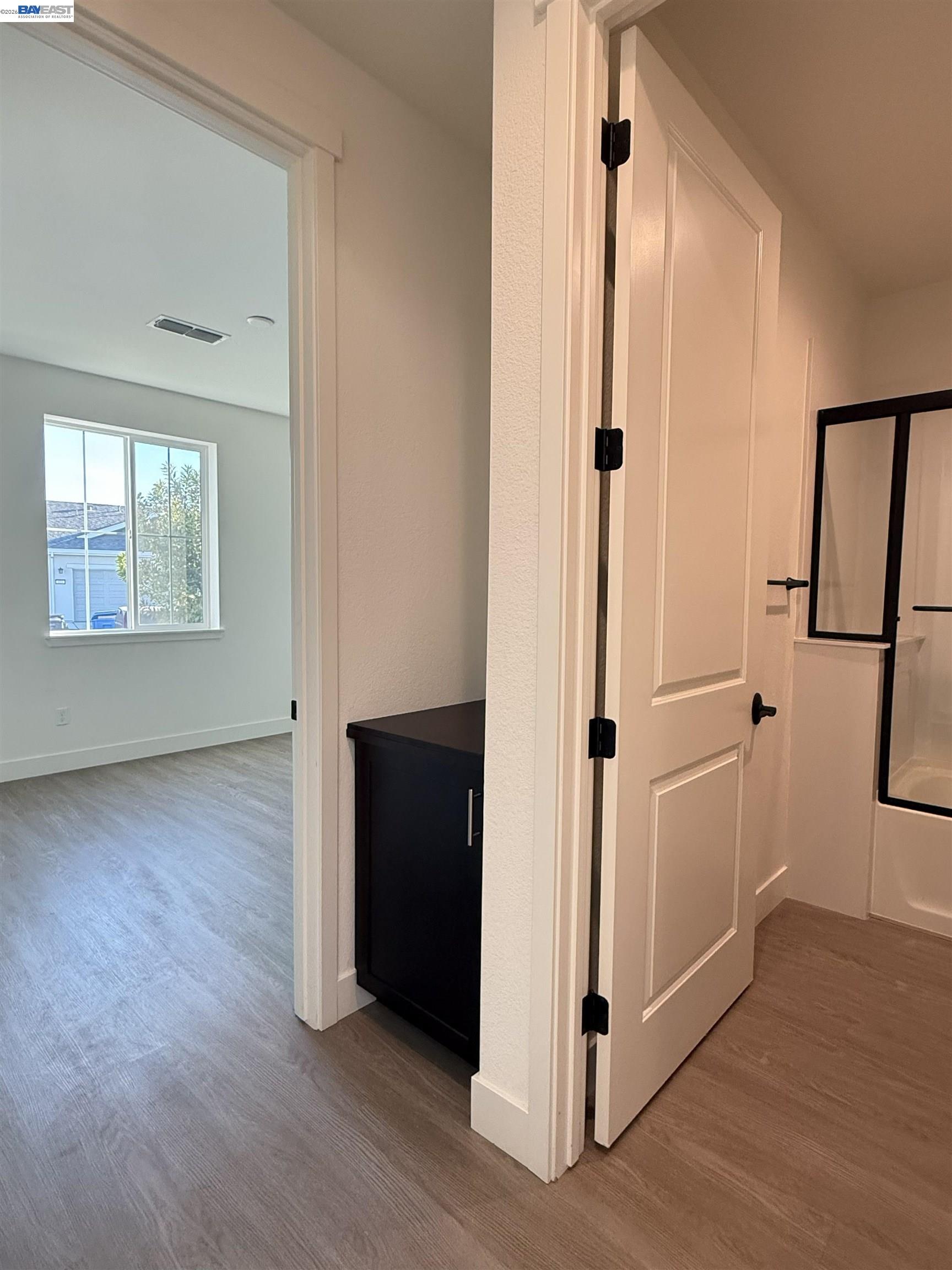 Detail Gallery Image 6 of 40 For 619 Heathridge Street, Manteca,  CA 95336-8814 - 2 Beds | 2 Baths