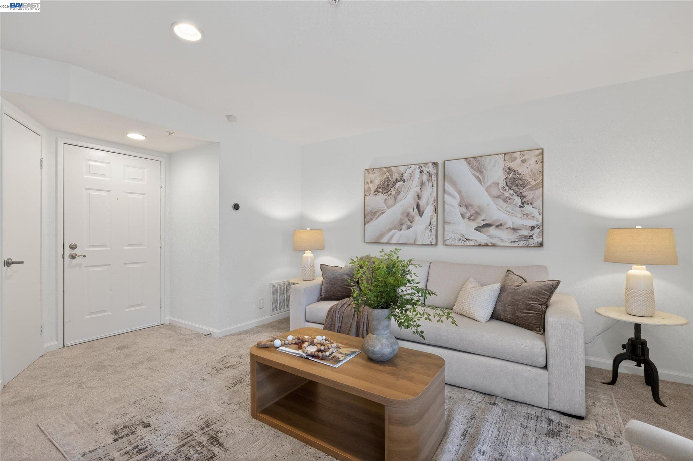 Detail Gallery Image 4 of 31 For 4671 Laurie Cmn #105,  Livermore,  CA 94550 - 2 Beds | 2 Baths