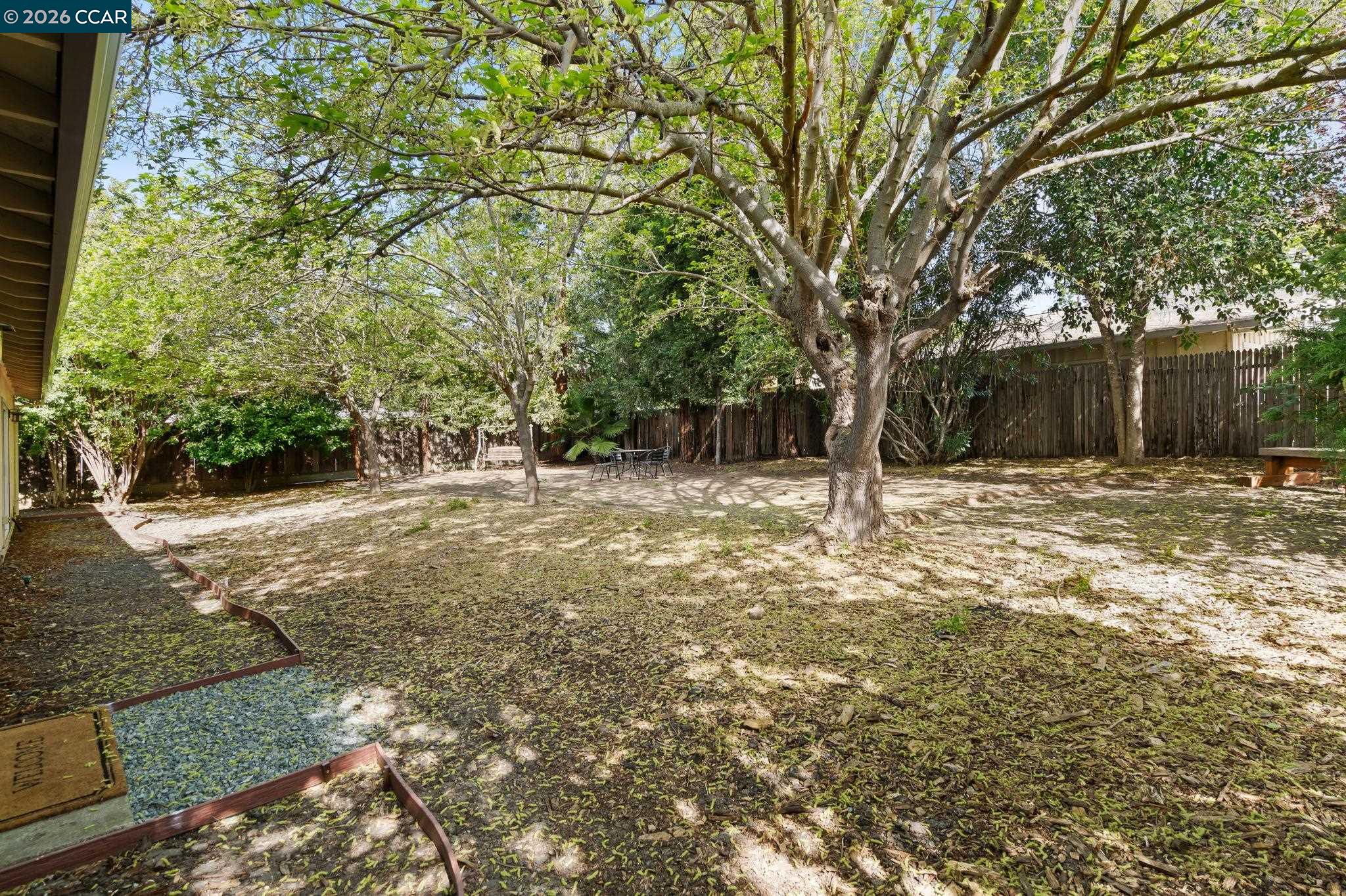 Detail Gallery Image 34 of 37 For 1167 Kaski Ln, Concord,  CA 94518 - 4 Beds | 3 Baths