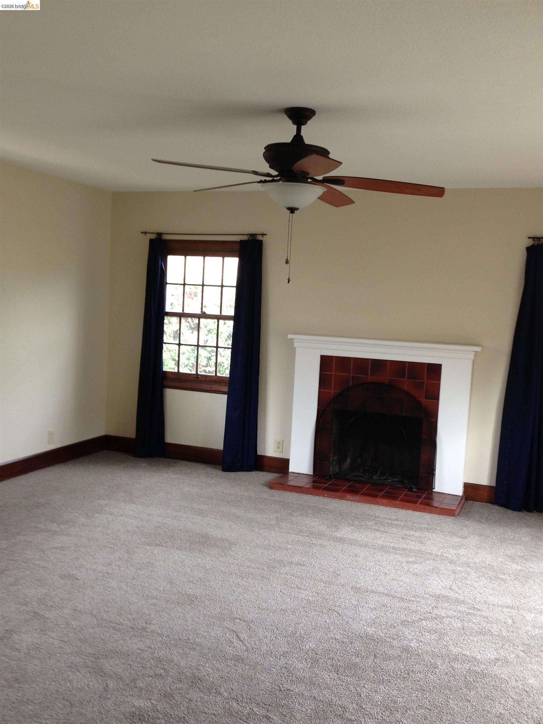 Detail Gallery Image 5 of 6 For 5451 Tyler Place, Fremont,  CA 94538-9999 - 3 Beds | 2 Baths