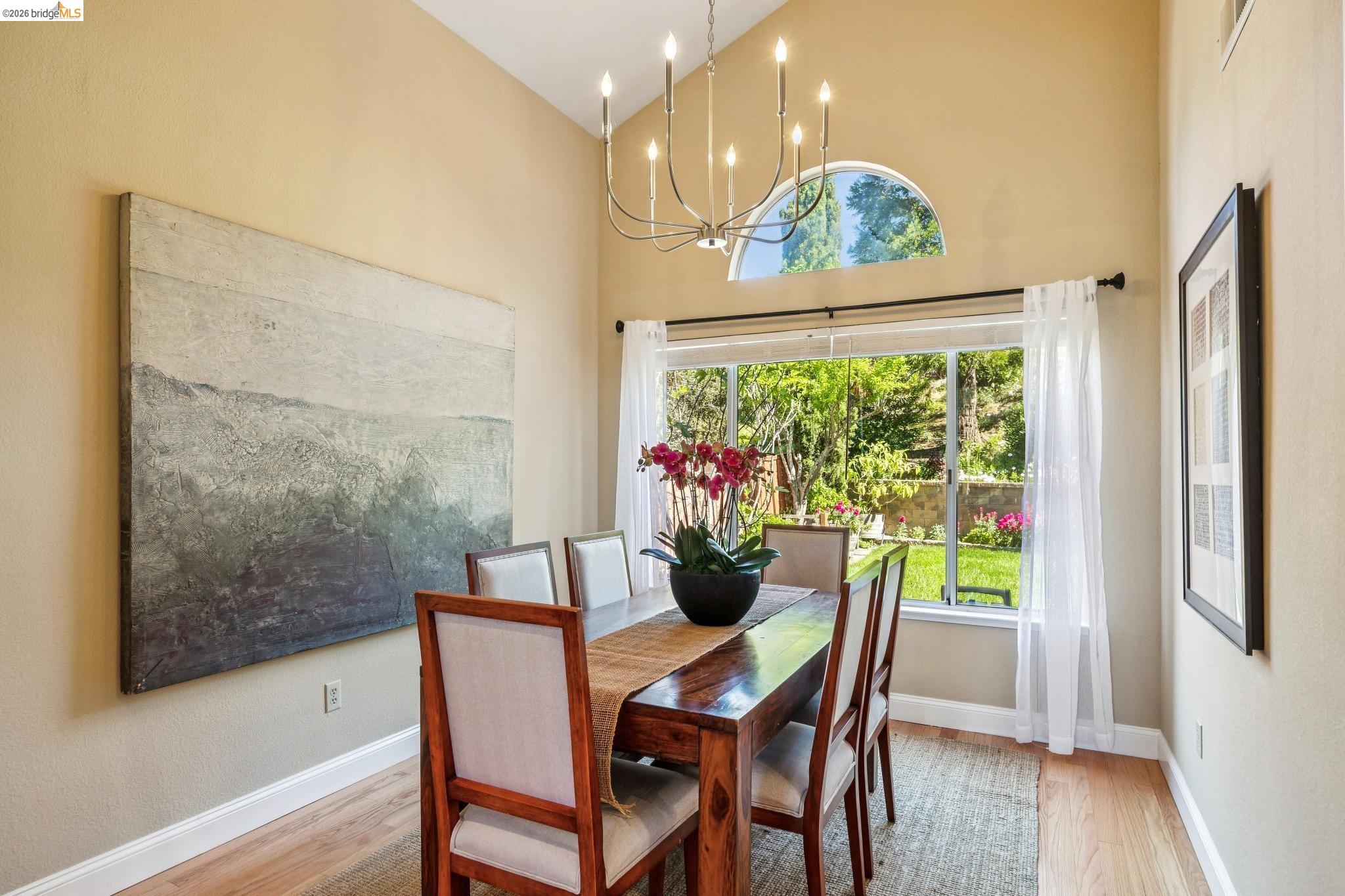 Detail Gallery Image 14 of 55 For 5362 Saddleback Ct., Richmond,  CA 94803 - 4 Beds | 3 Baths