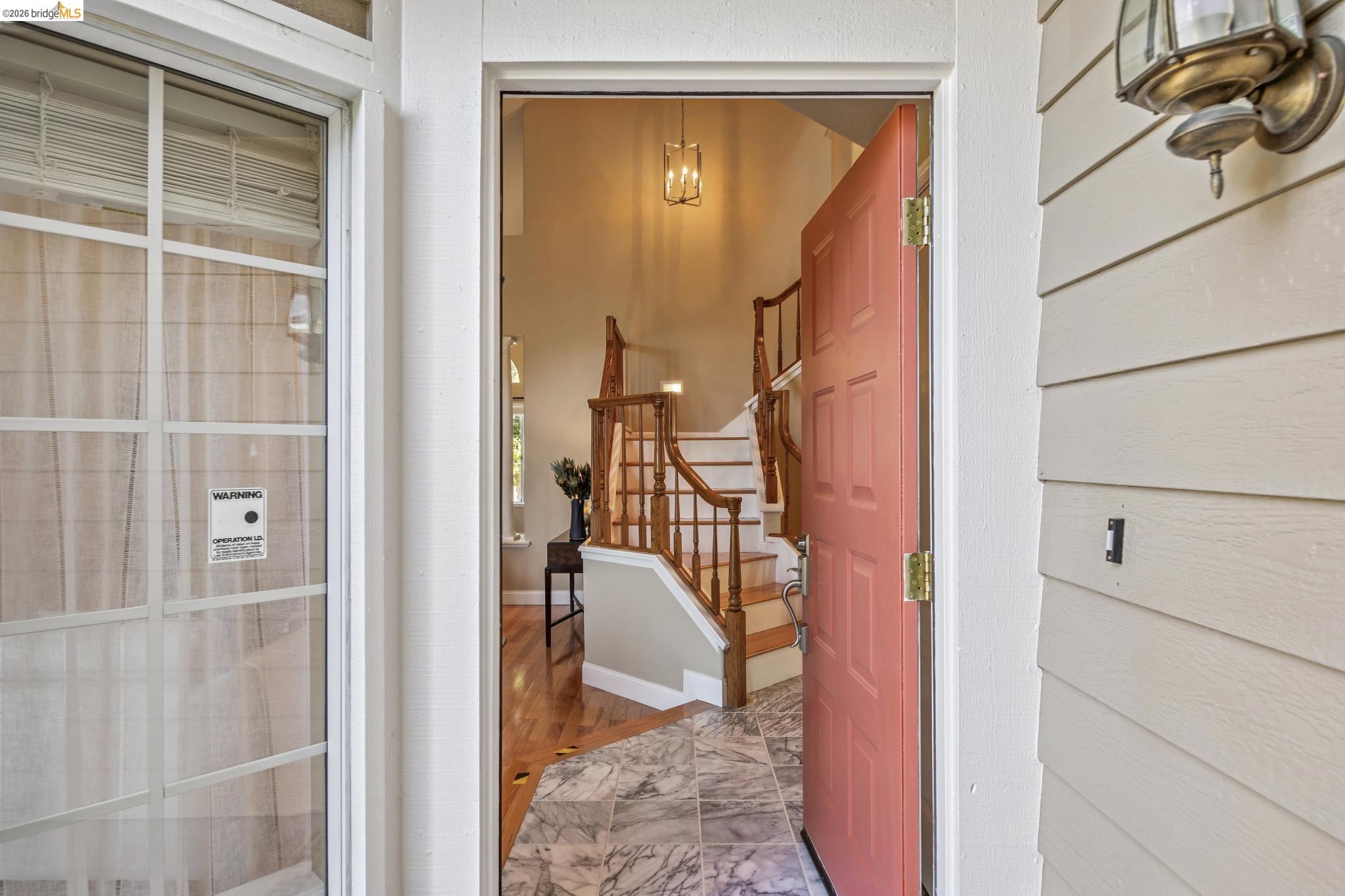 Detail Gallery Image 4 of 55 For 5362 Saddleback Ct., Richmond,  CA 94803 - 4 Beds | 3 Baths