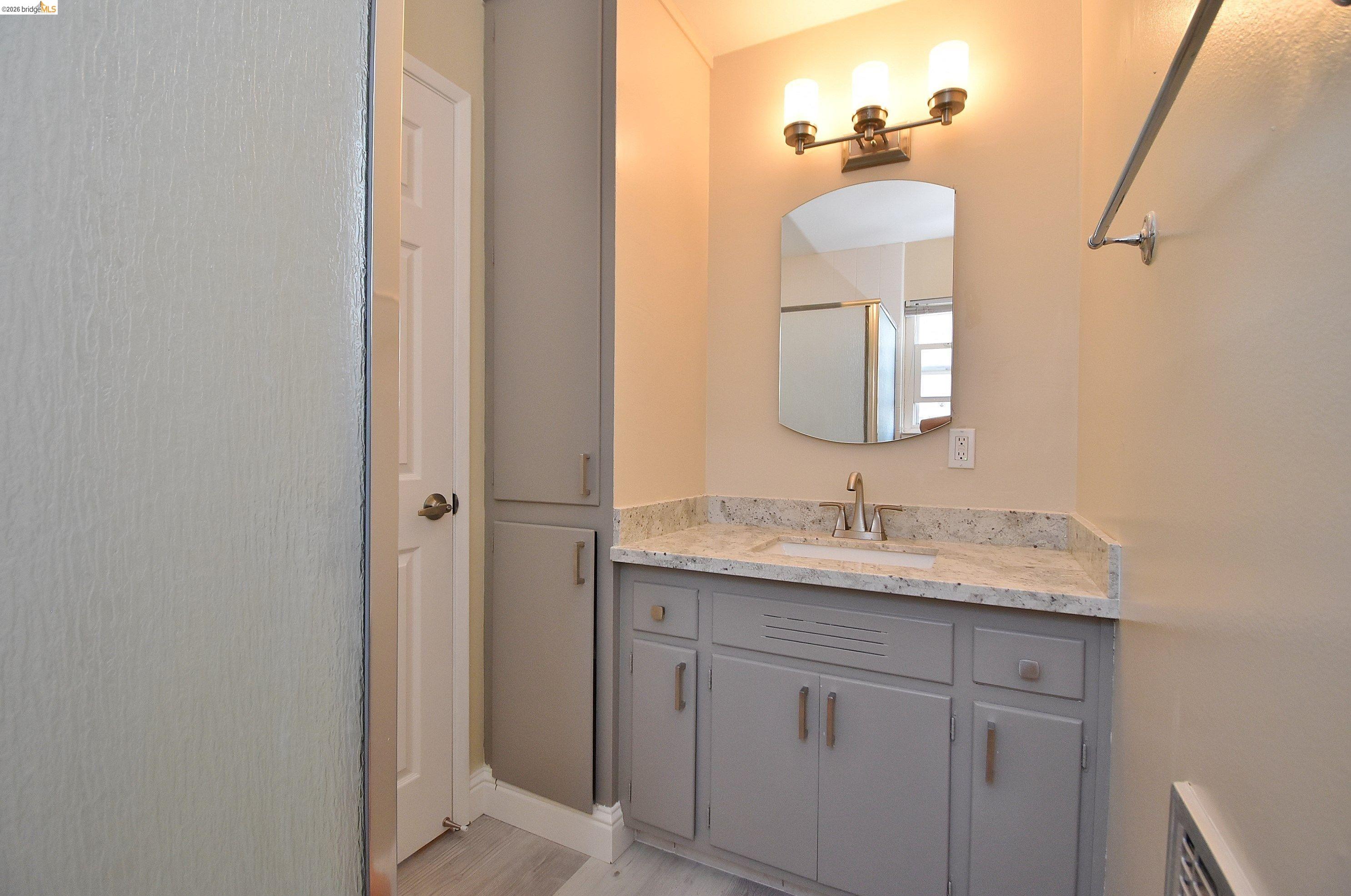 Detail Gallery Image 12 of 19 For 40232 Blanchard Street, Fremont,  CA 94538-9999 - 3 Beds | 2 Baths