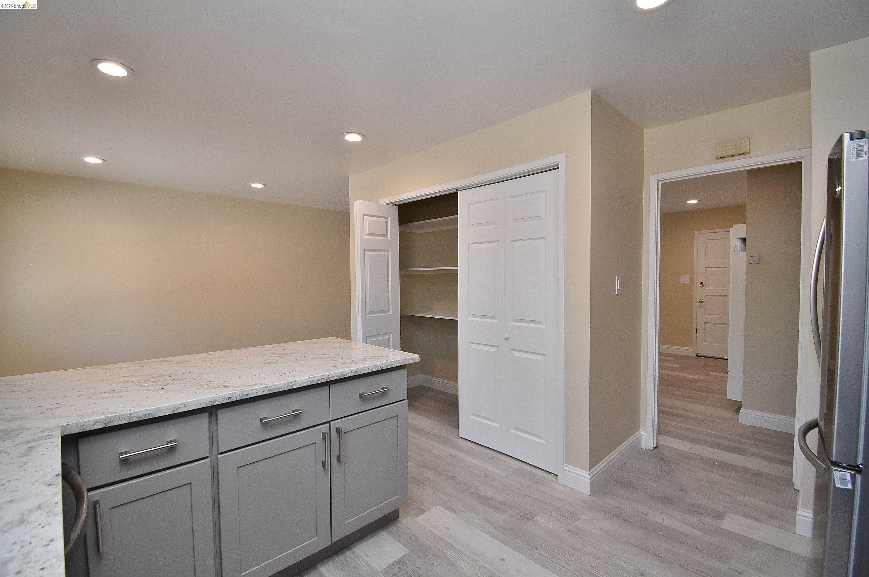 Detail Gallery Image 3 of 19 For 40232 Blanchard Street, Fremont,  CA 94538-9999 - 3 Beds | 2 Baths