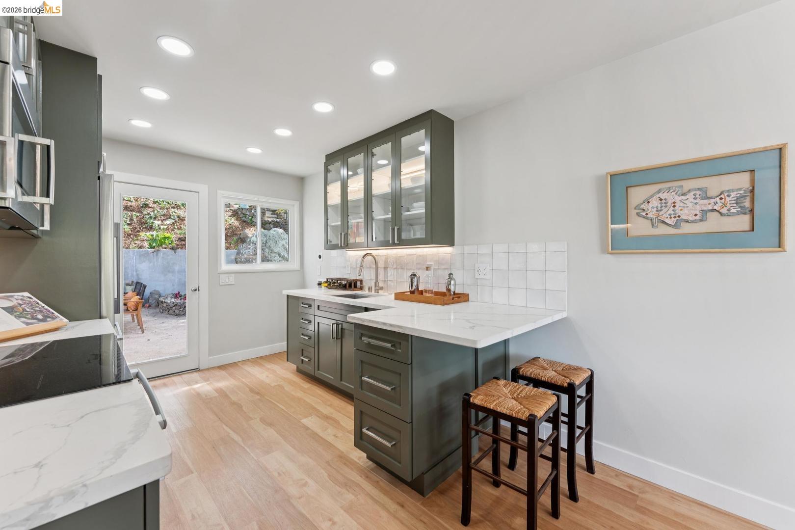 Detail Gallery Image 15 of 44 For 1501 Fairview Ave, Richmond,  CA 94805 - 2 Beds | 1 Baths