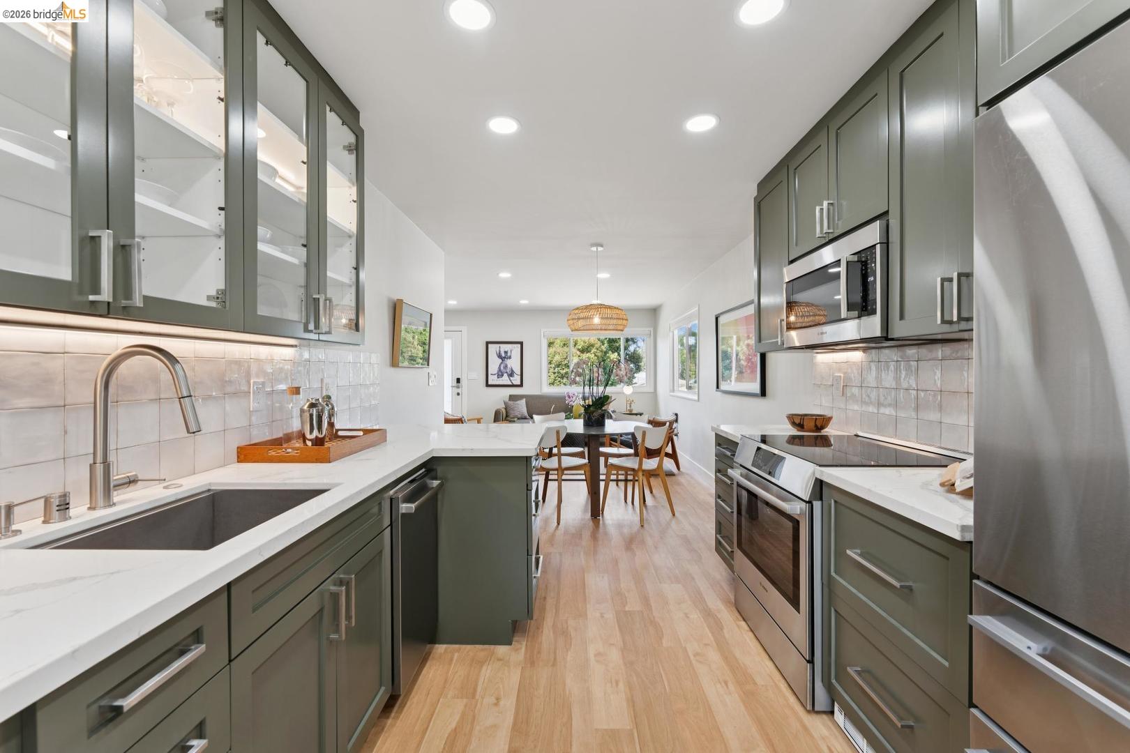 Detail Gallery Image 17 of 44 For 1501 Fairview Ave, Richmond,  CA 94805 - 2 Beds | 1 Baths