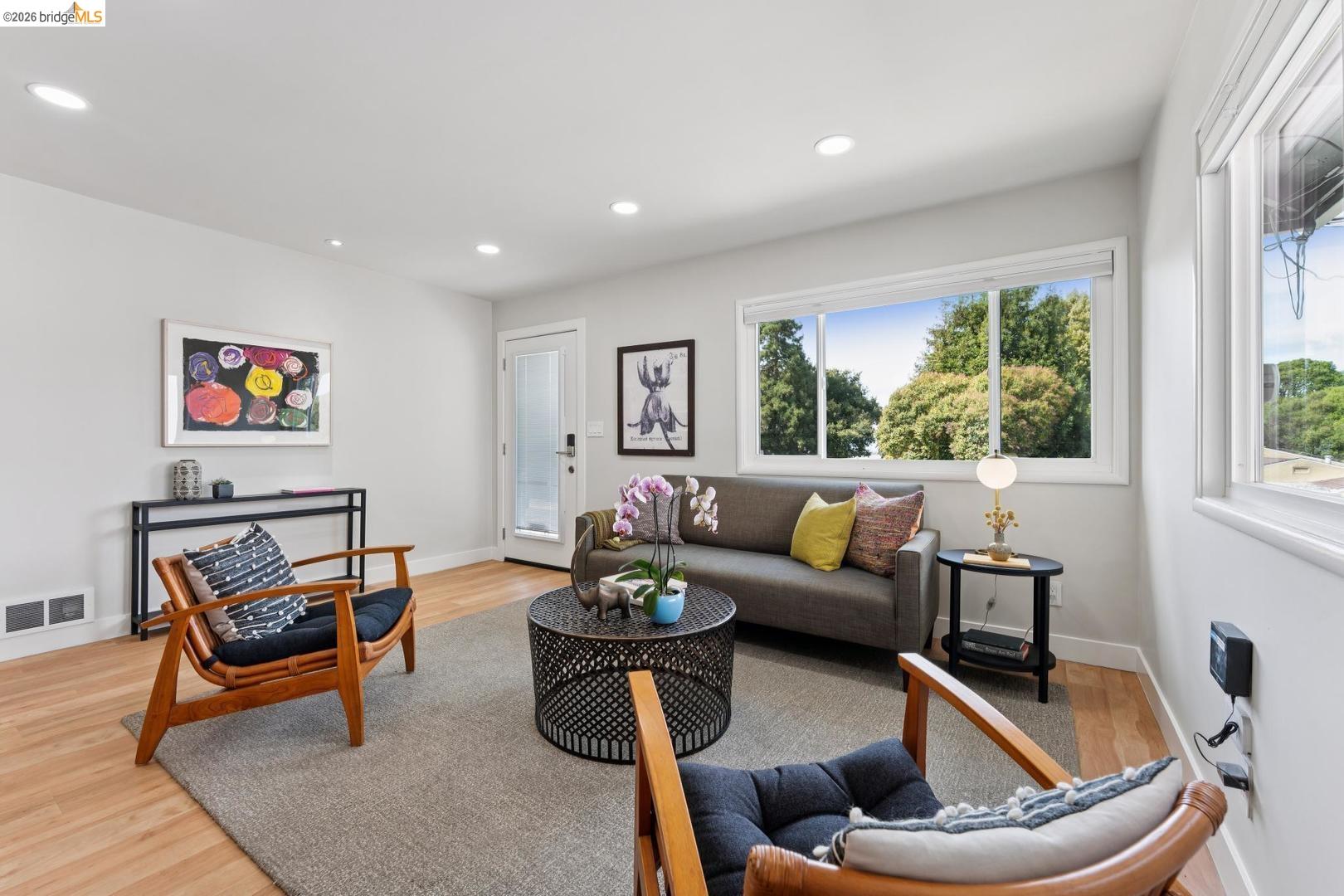 Detail Gallery Image 7 of 44 For 1501 Fairview Ave, Richmond,  CA 94805 - 2 Beds | 1 Baths