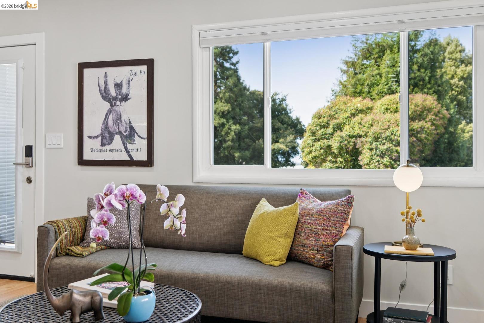 Detail Gallery Image 8 of 44 For 1501 Fairview Ave, Richmond,  CA 94805 - 2 Beds | 1 Baths