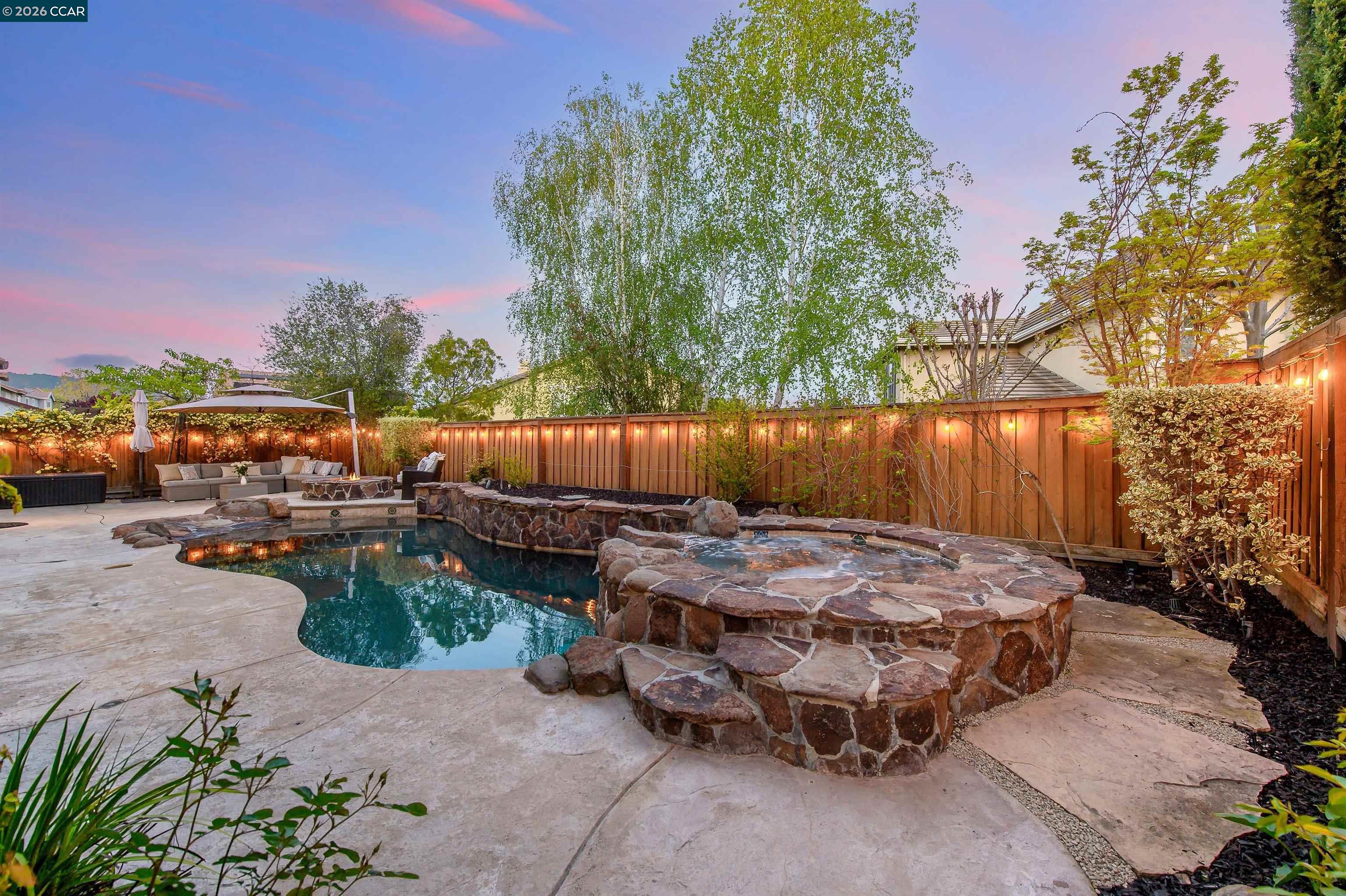 Detail Gallery Image 28 of 32 For 2261 Genoa St, Danville,  CA 94506 - 5 Beds | 3 Baths