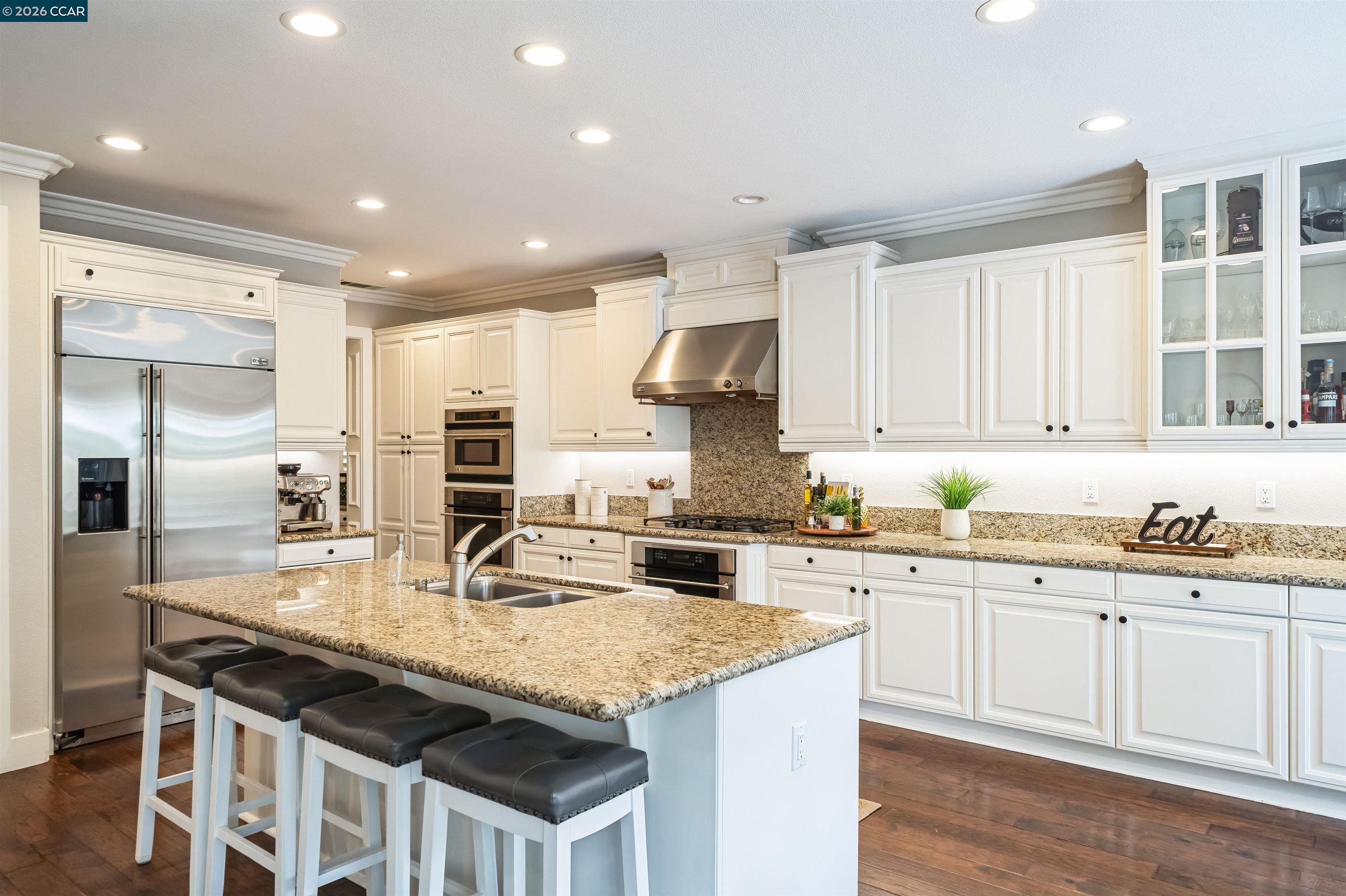 Detail Gallery Image 6 of 32 For 2261 Genoa St, Danville,  CA 94506 - 5 Beds | 3 Baths