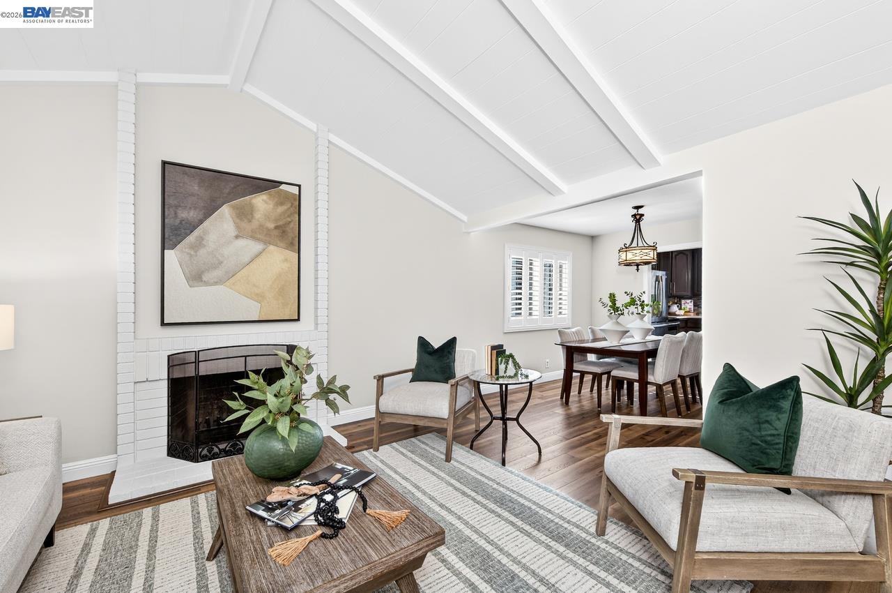 Detail Gallery Image 6 of 37 For 1237 Concord St, Pleasanton,  CA 94566 - 3 Beds | 2 Baths