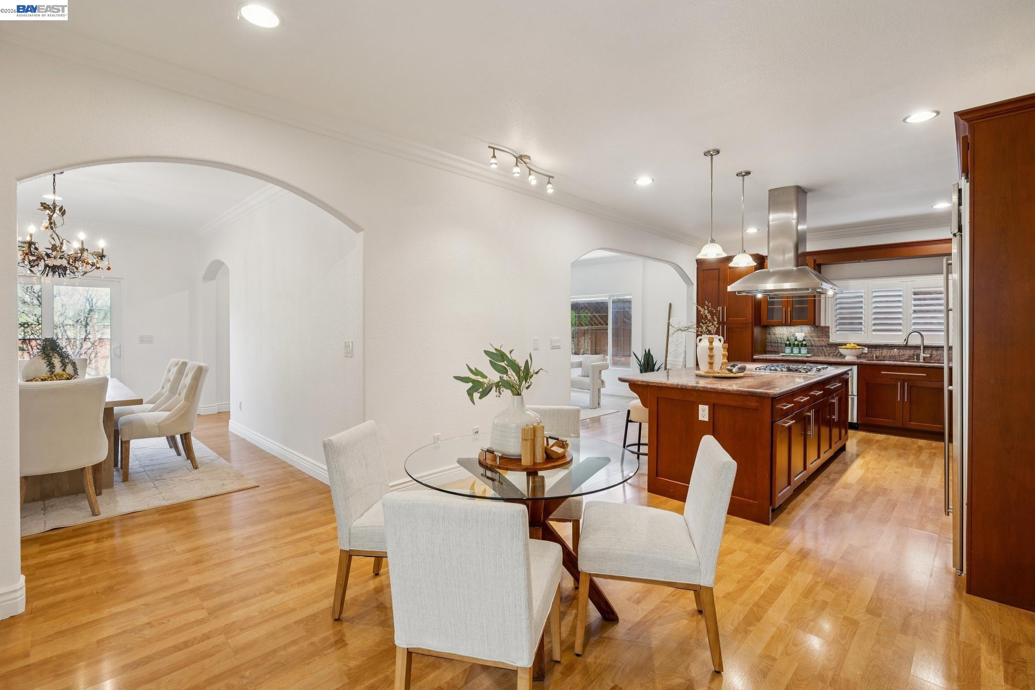 Detail Gallery Image 9 of 60 For 3172 Riviera Way, San Ramon,  CA 94583 - 6 Beds | 5/1 Baths