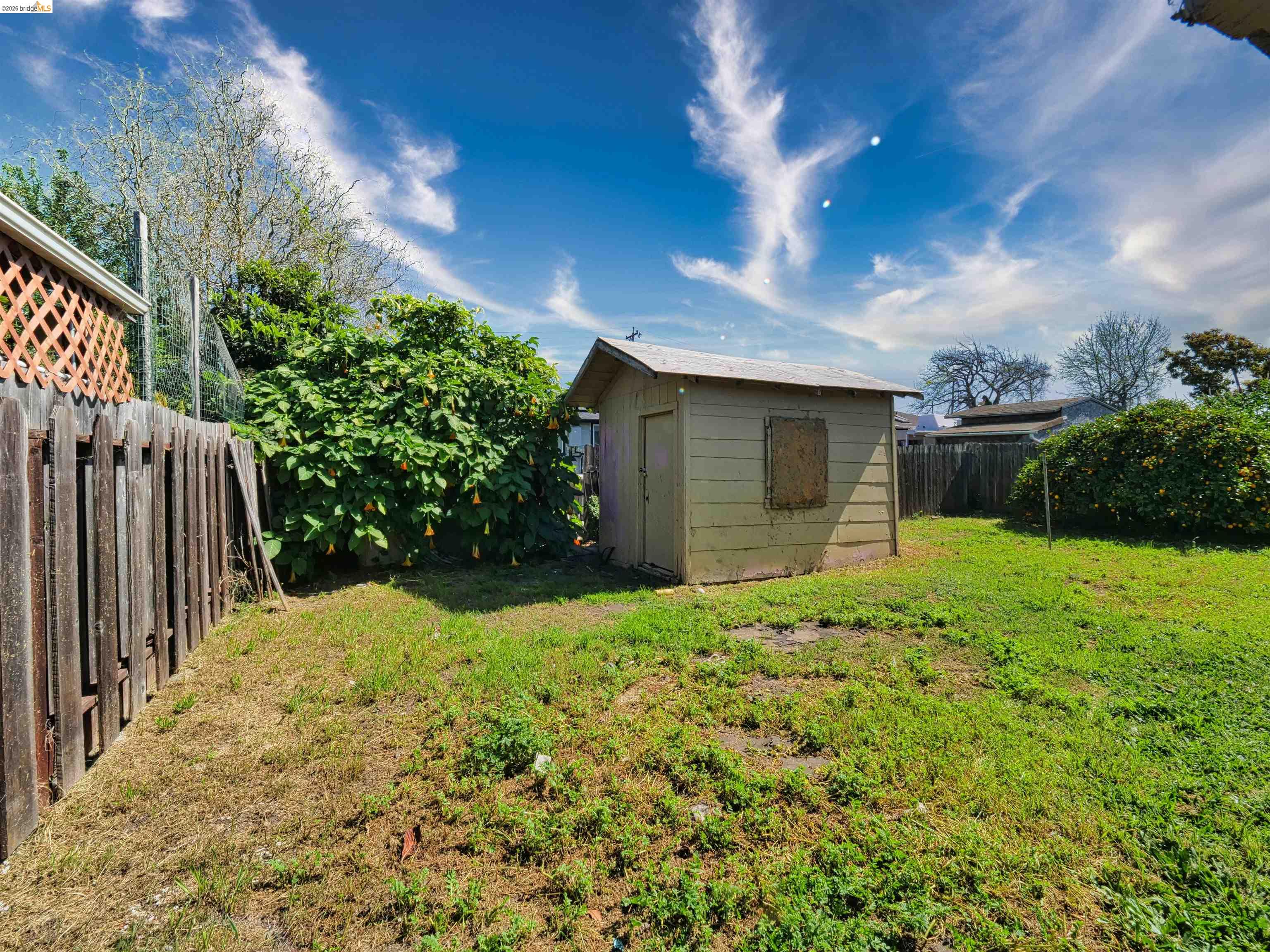 Detail Gallery Image 13 of 56 For 138 Eldridge Avenue, Oakland,  CA 94603 - 3 Beds | 1 Baths