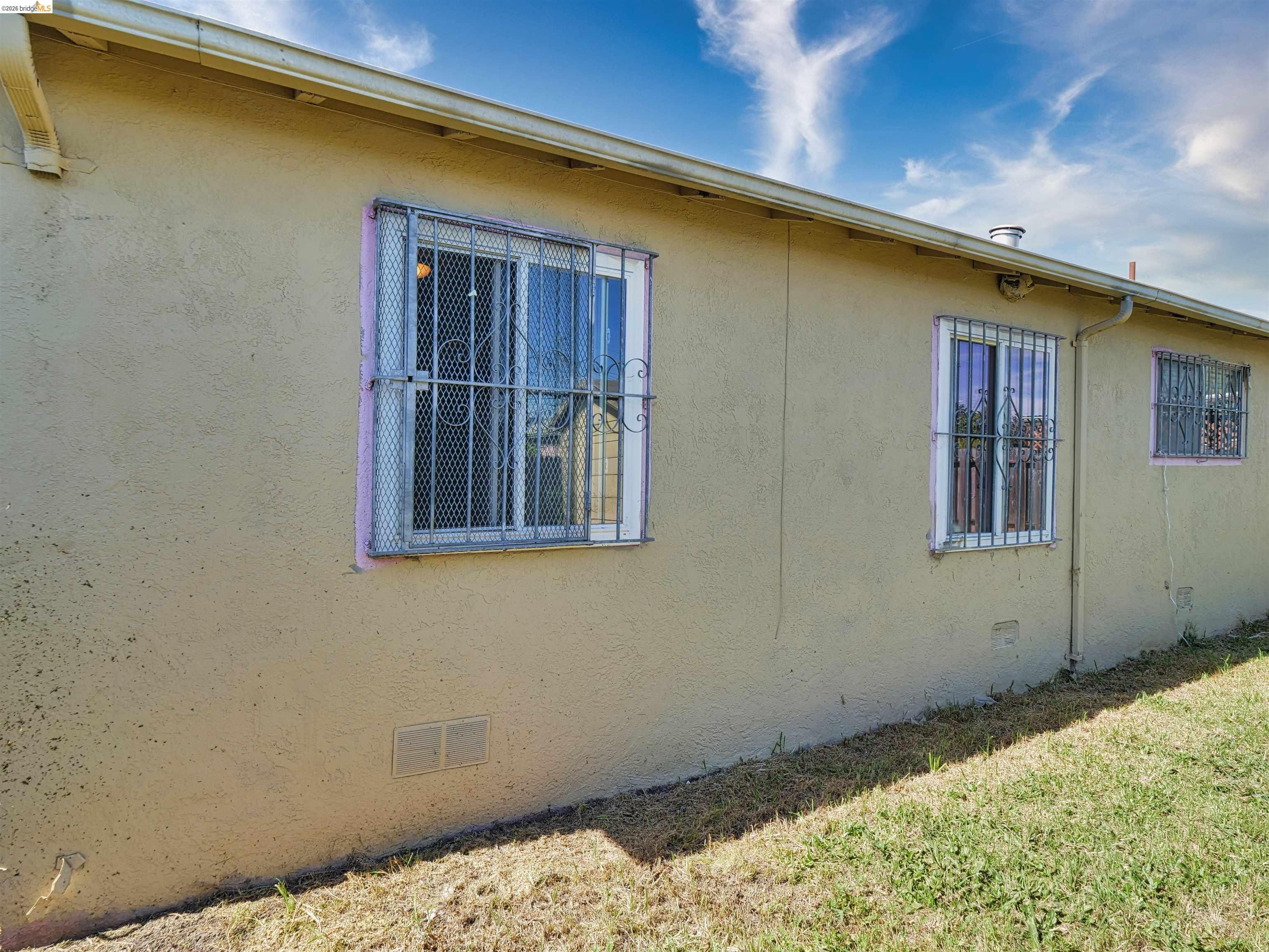 Detail Gallery Image 24 of 56 For 138 Eldridge Avenue, Oakland,  CA 94603 - 3 Beds | 1 Baths