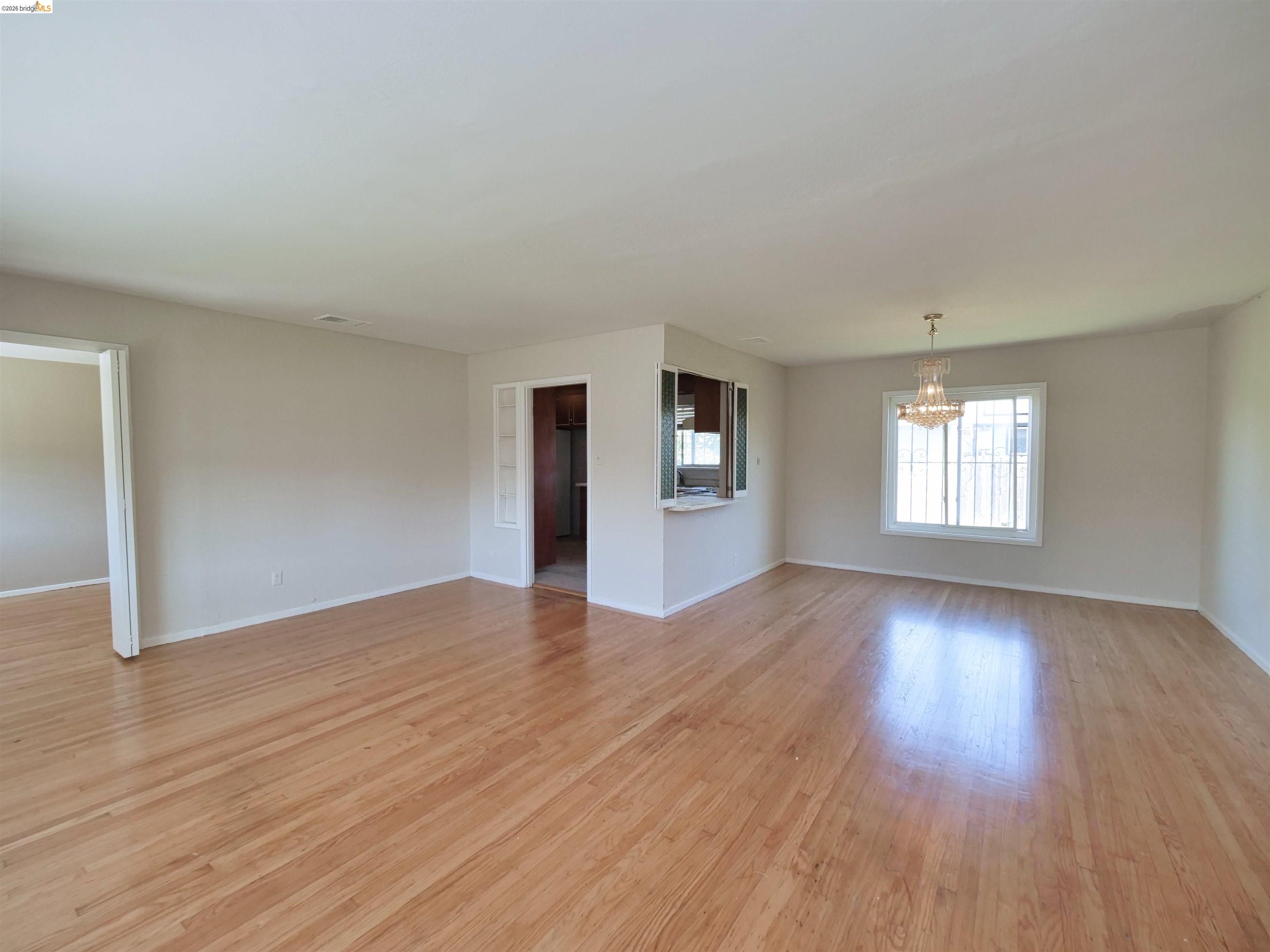 Detail Gallery Image 28 of 56 For 138 Eldridge Avenue, Oakland,  CA 94603 - 3 Beds | 1 Baths