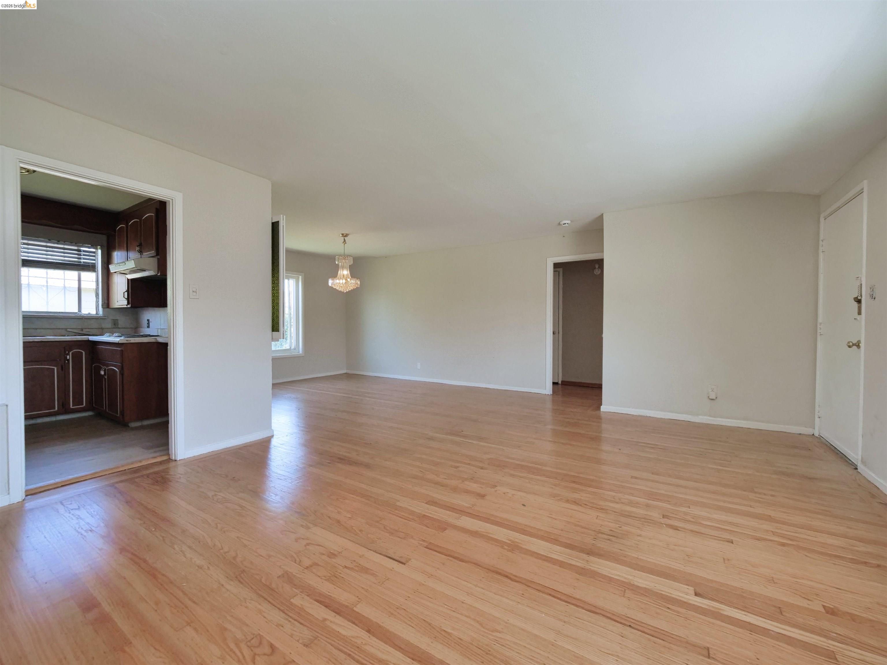 Detail Gallery Image 32 of 56 For 138 Eldridge Avenue, Oakland,  CA 94603 - 3 Beds | 1 Baths