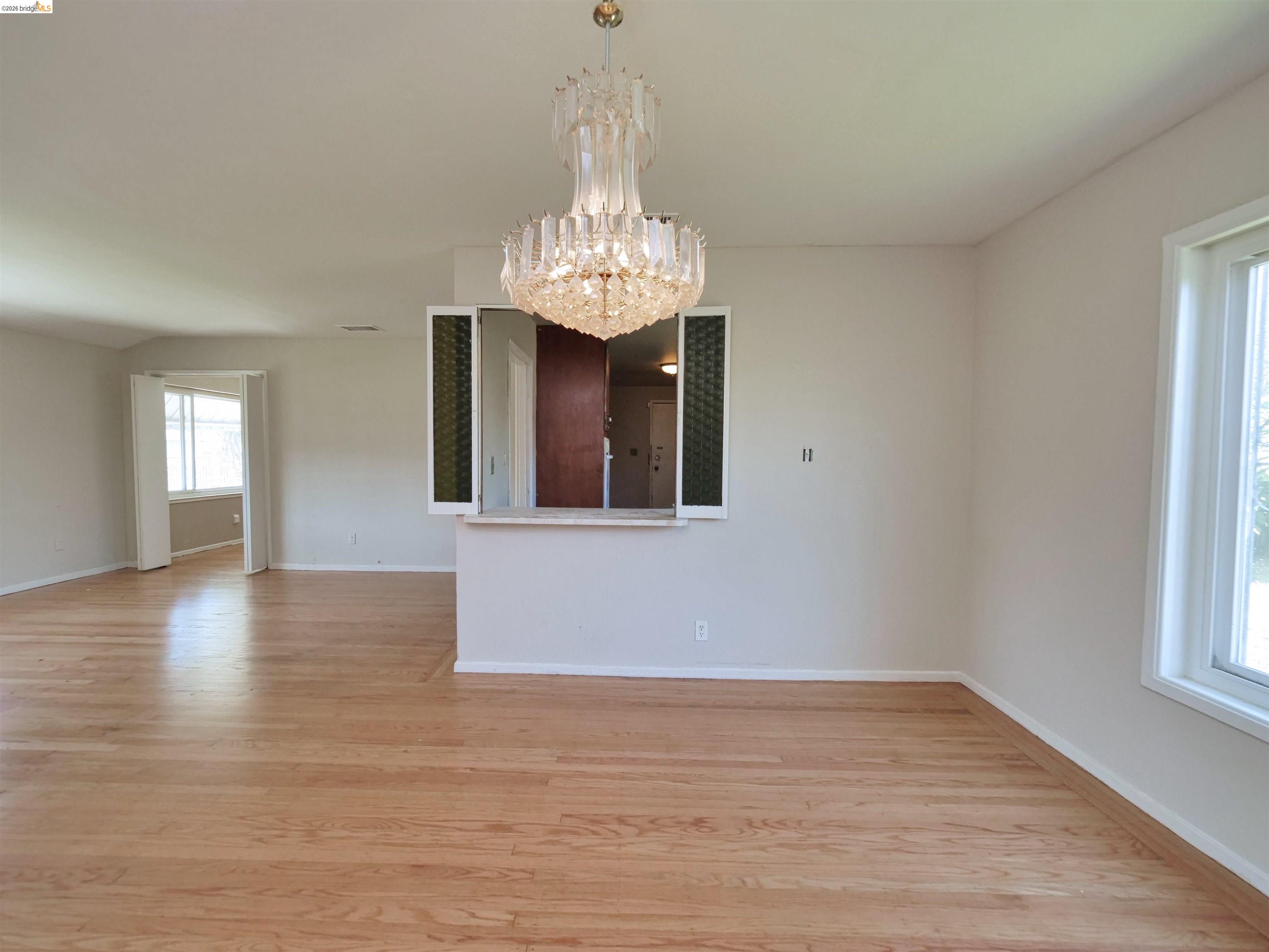 Detail Gallery Image 34 of 56 For 138 Eldridge Avenue, Oakland,  CA 94603 - 3 Beds | 1 Baths