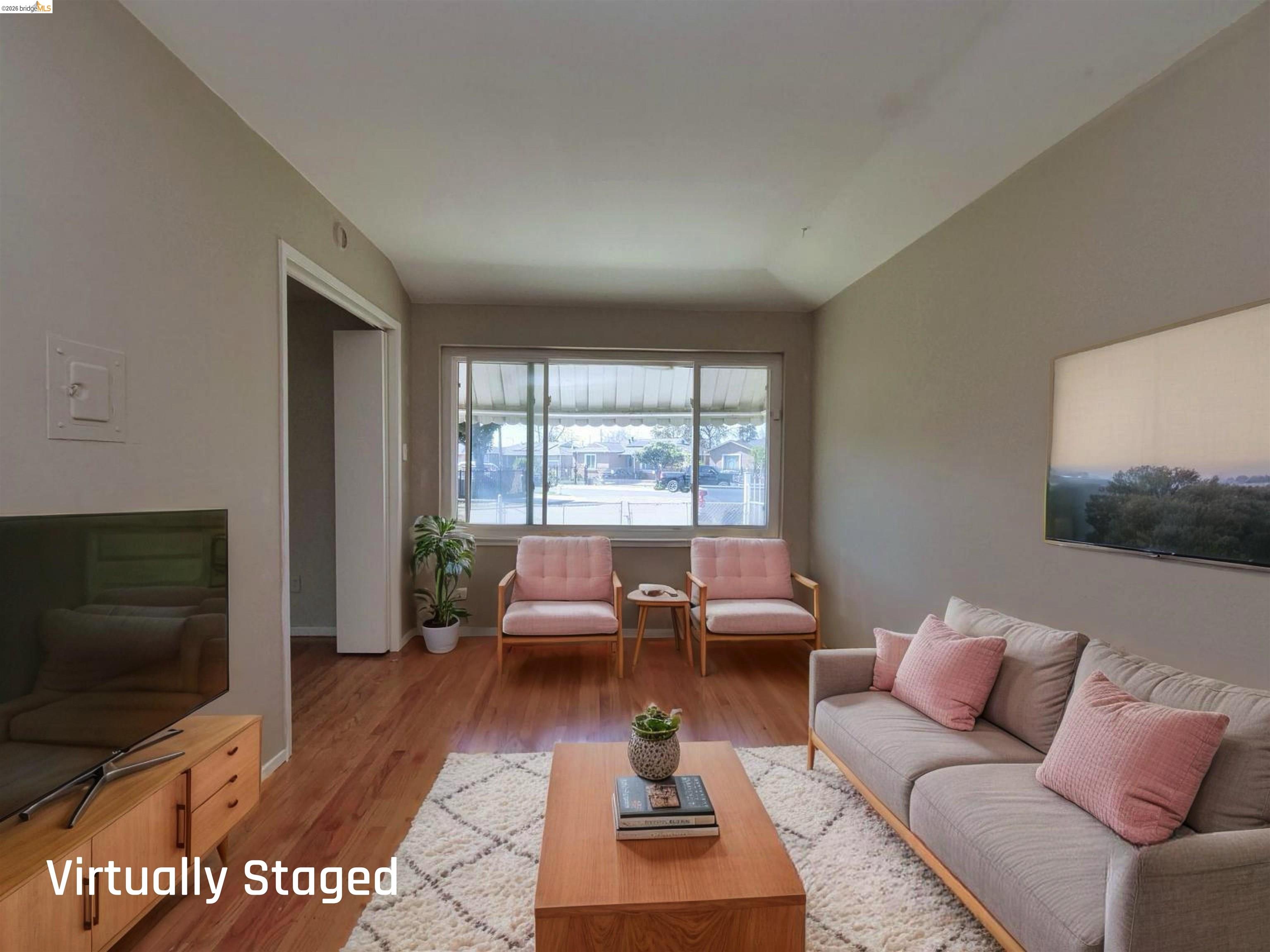 Detail Gallery Image 5 of 56 For 138 Eldridge Avenue, Oakland,  CA 94603 - 3 Beds | 1 Baths