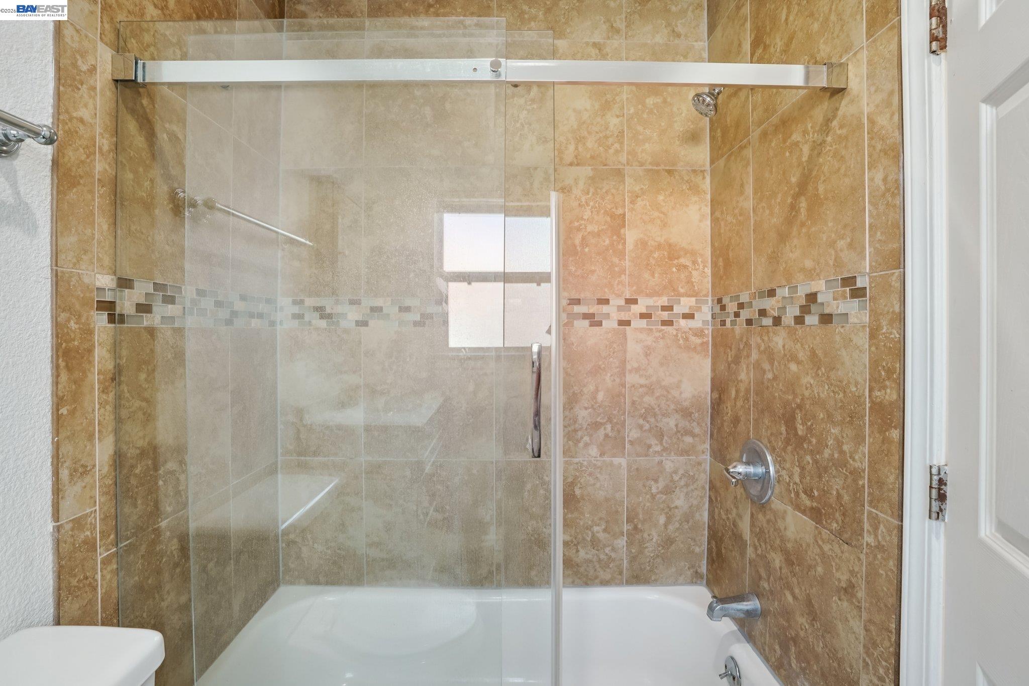 Detail Gallery Image 11 of 21 For 5347 Fountain Ave, –,  CA 90029 - – Beds | – Baths