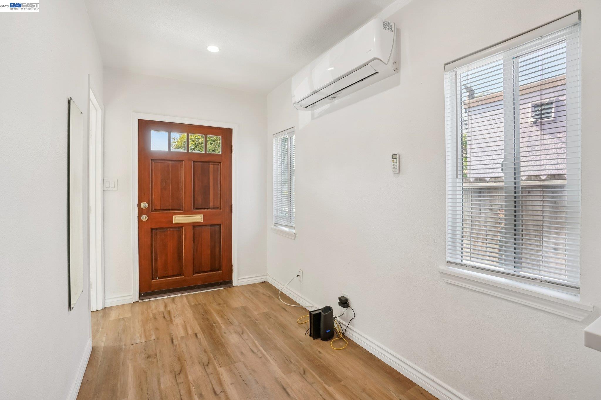 Detail Gallery Image 4 of 21 For 5347 Fountain Ave, –,  CA 90029 - – Beds | – Baths