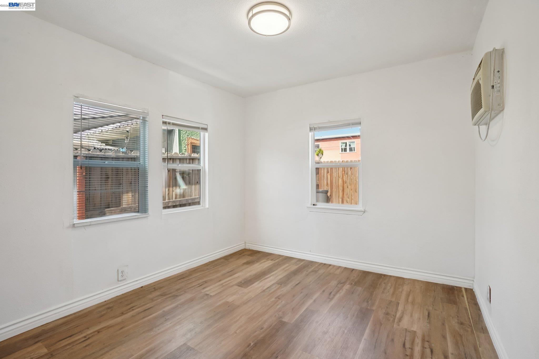 Detail Gallery Image 8 of 21 For 5347 Fountain Ave, –,  CA 90029 - – Beds | – Baths