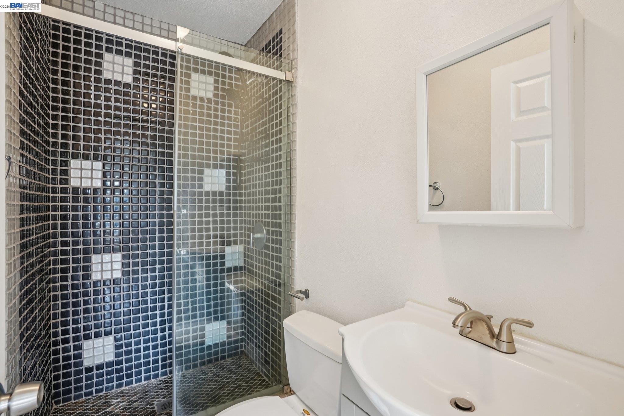 Detail Gallery Image 9 of 21 For 5347 Fountain Ave, –,  CA 90029 - – Beds | – Baths