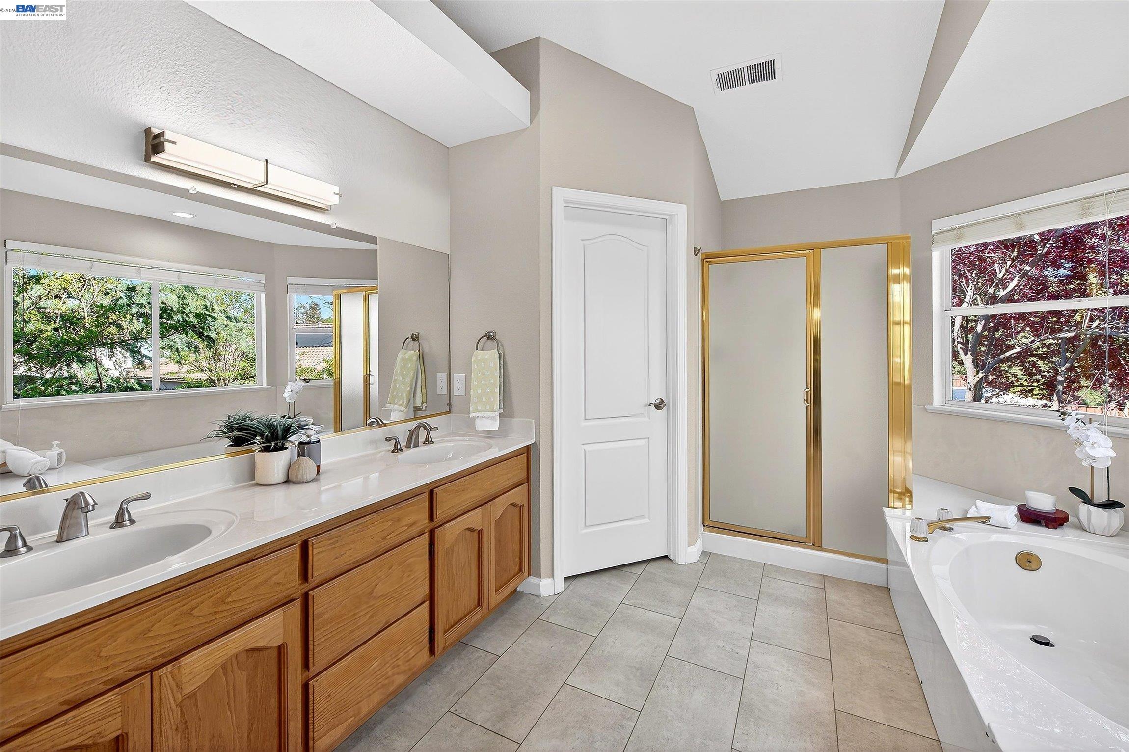 Detail Gallery Image 22 of 31 For 912 Loyola Way, Livermore,  CA 94550 - 4 Beds | 3 Baths