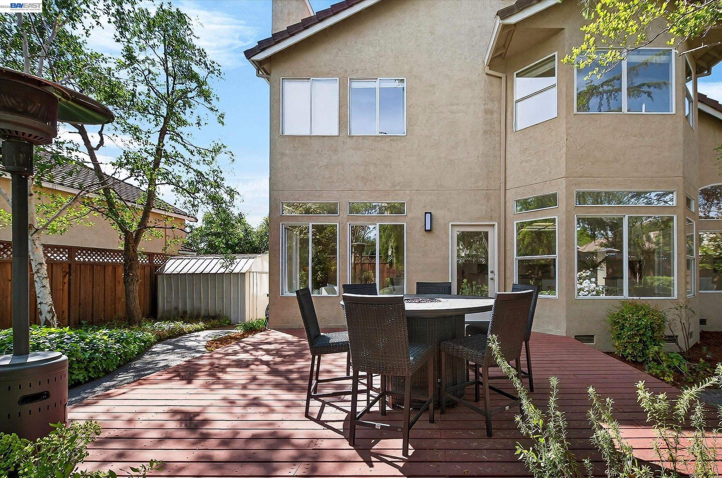 Detail Gallery Image 26 of 31 For 912 Loyola Way, Livermore,  CA 94550 - 4 Beds | 3 Baths