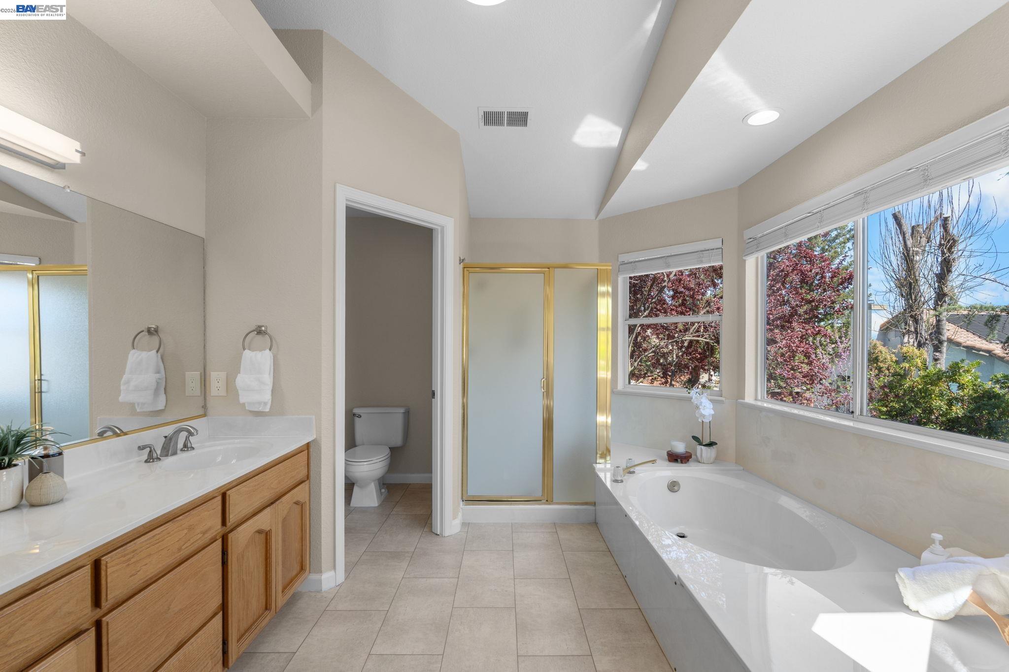 Detail Gallery Image 34 of 54 For 912 Loyola Way, Livermore,  CA 94550 - 4 Beds | 3 Baths