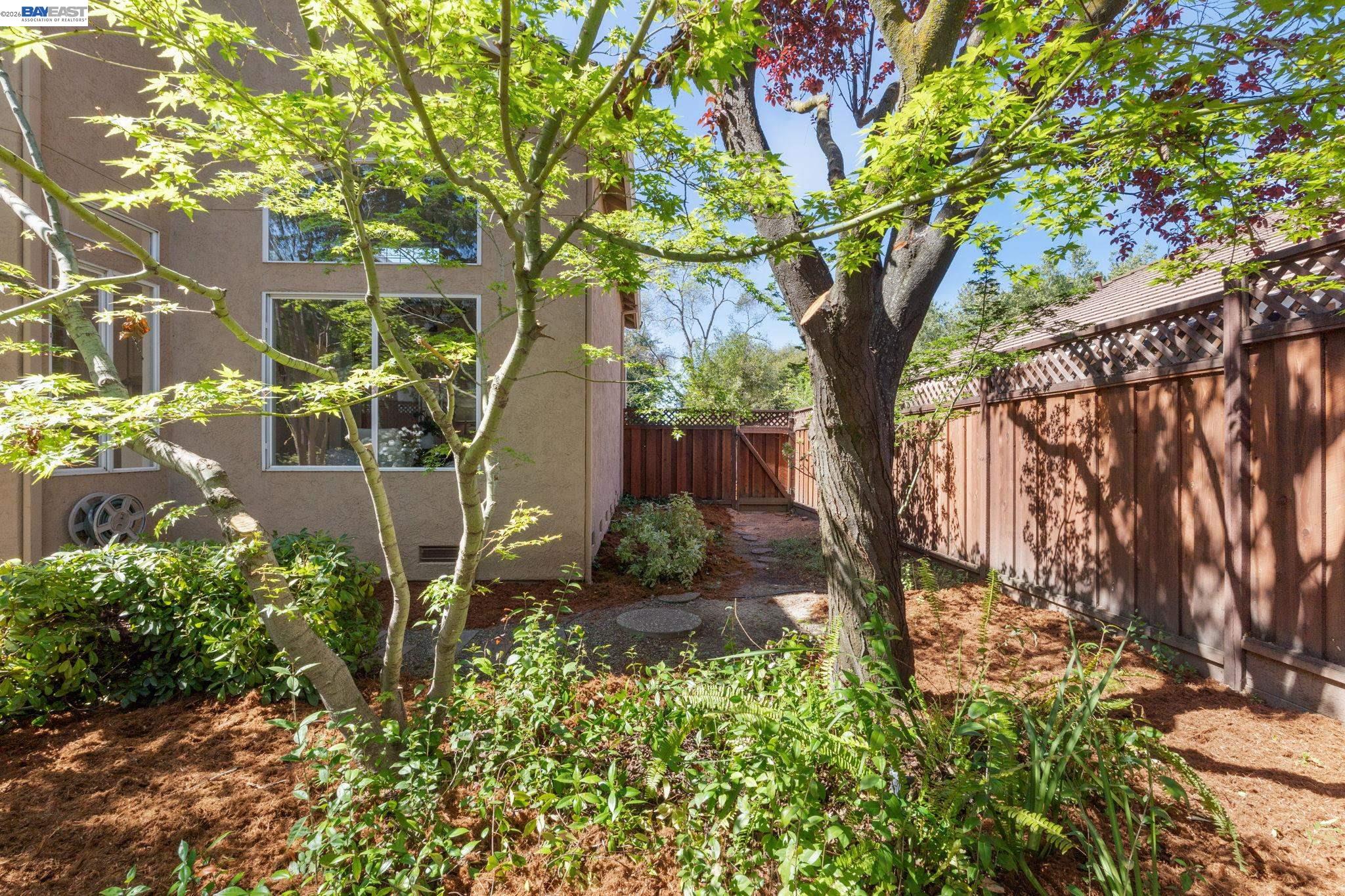 Detail Gallery Image 46 of 54 For 912 Loyola Way, Livermore,  CA 94550 - 4 Beds | 3 Baths