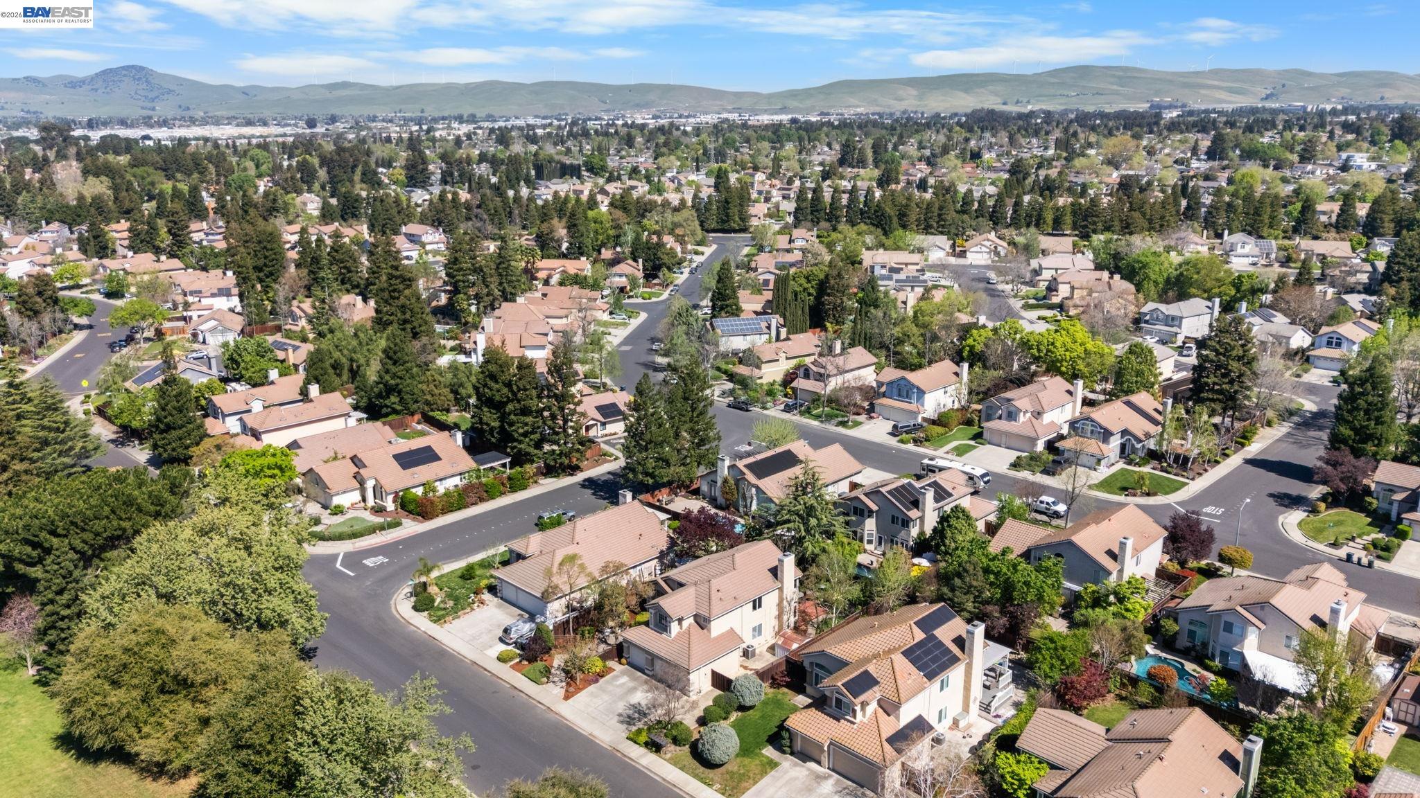 Detail Gallery Image 52 of 54 For 912 Loyola Way, Livermore,  CA 94550 - 4 Beds | 3 Baths