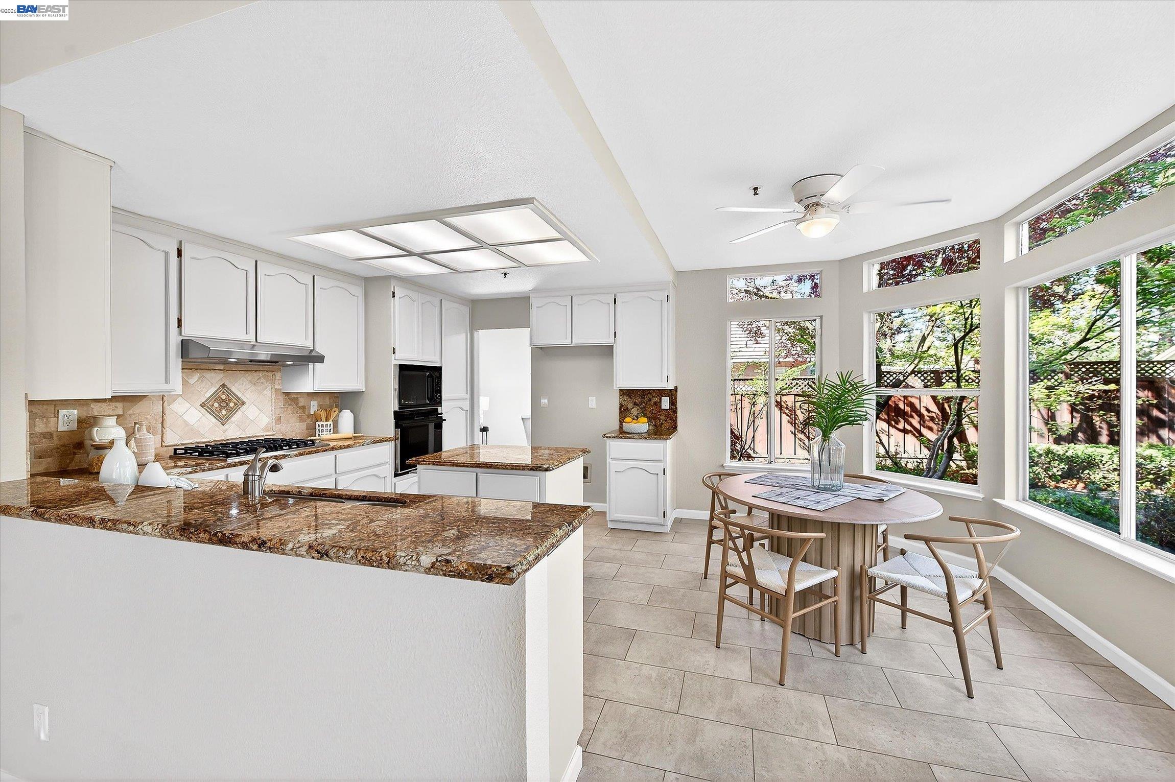 Detail Gallery Image 8 of 28 For 912 Loyola Way, Livermore,  CA 94550 - 4 Beds | 3 Baths