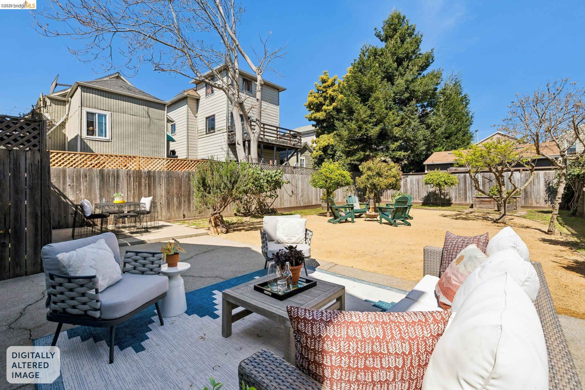 Detail Gallery Image 12 of 36 For 1738 10th St, Oakland,  CA 94607 - 2 Beds | 2/1 Baths