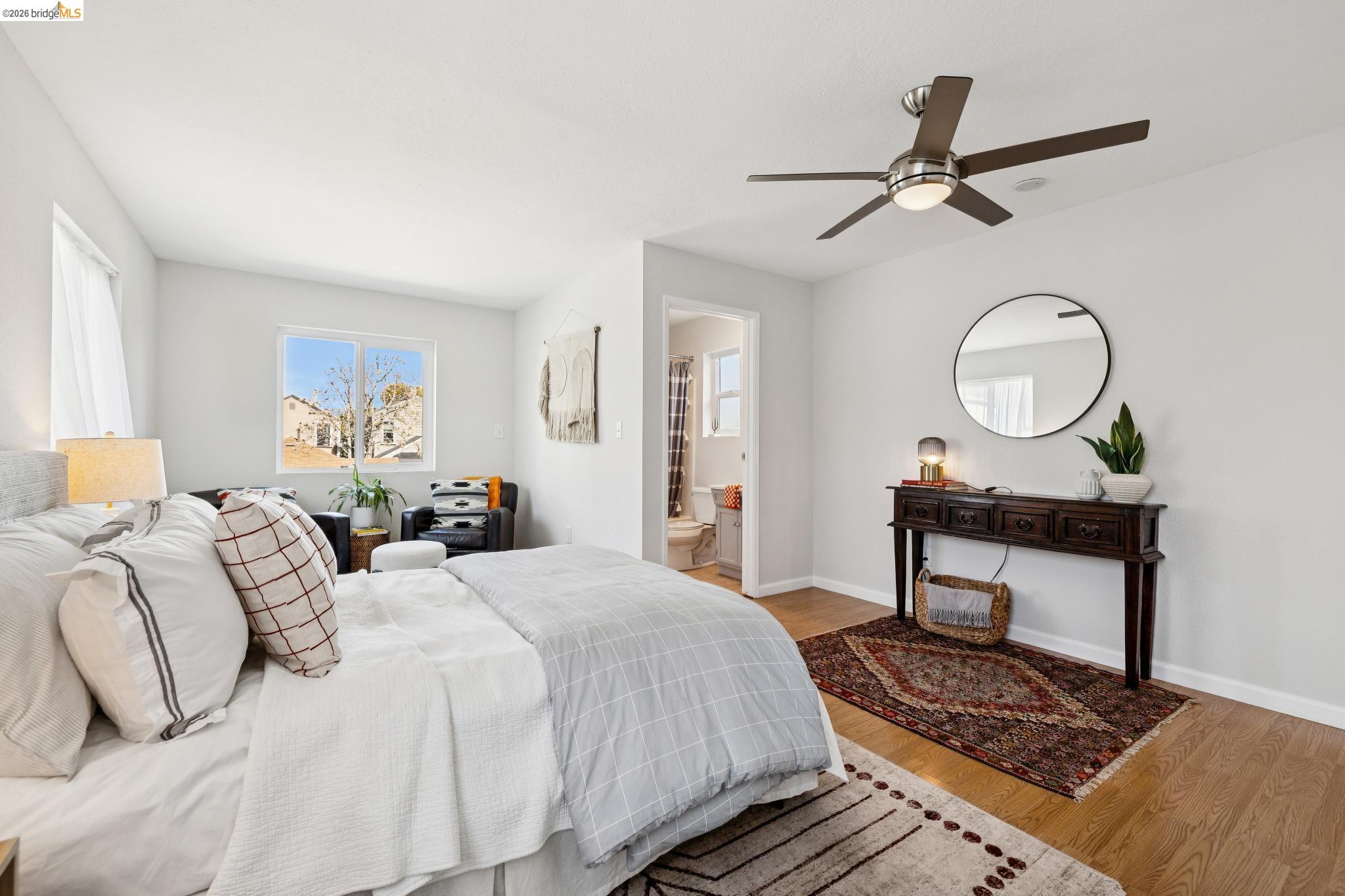 Detail Gallery Image 23 of 36 For 1738 10th St, Oakland,  CA 94607 - 2 Beds | 2/1 Baths