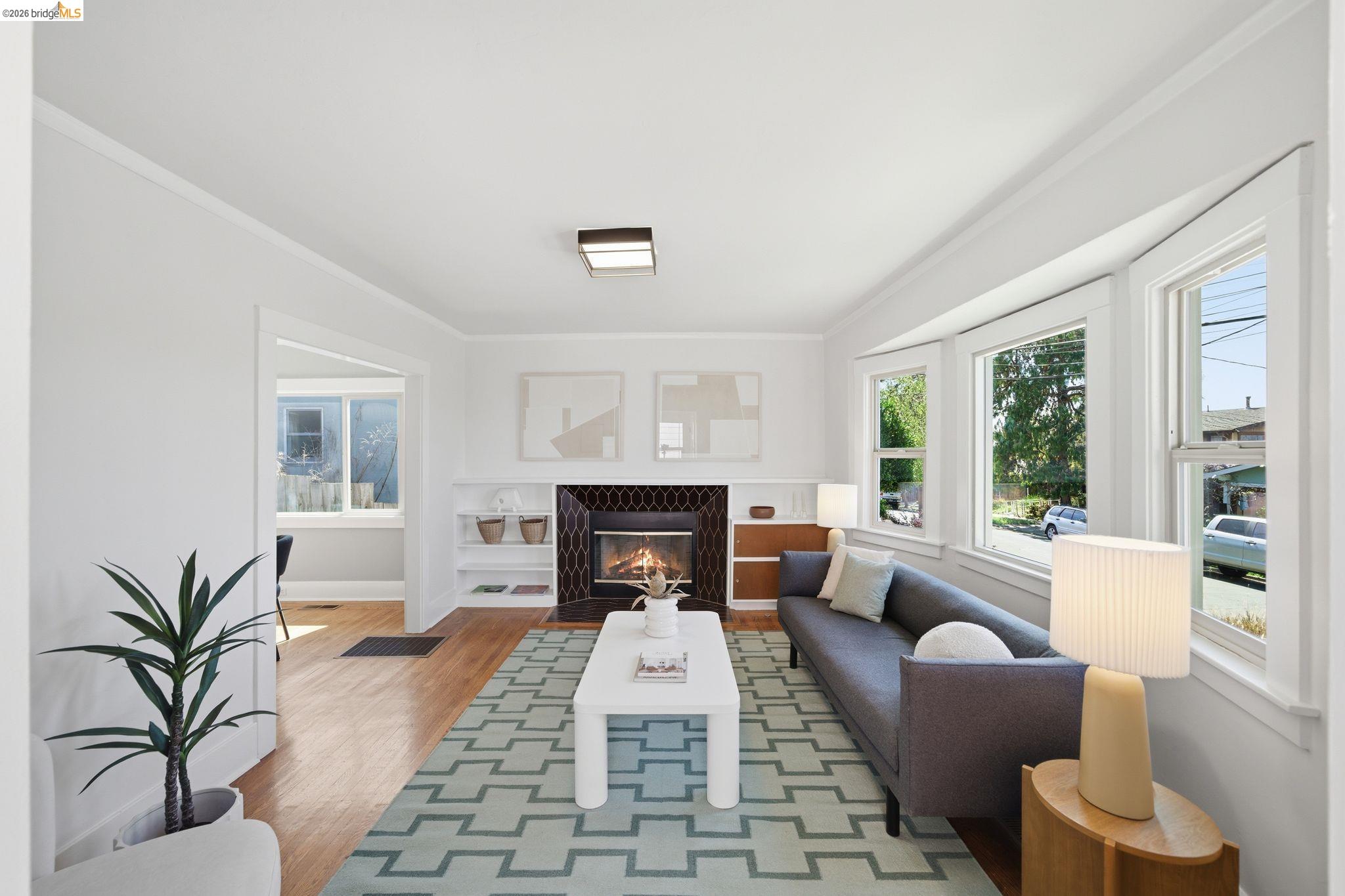 Detail Gallery Image 12 of 58 For 753 Peralta Avenue, Berkeley,  CA 94707 - 2 Beds | 2 Baths