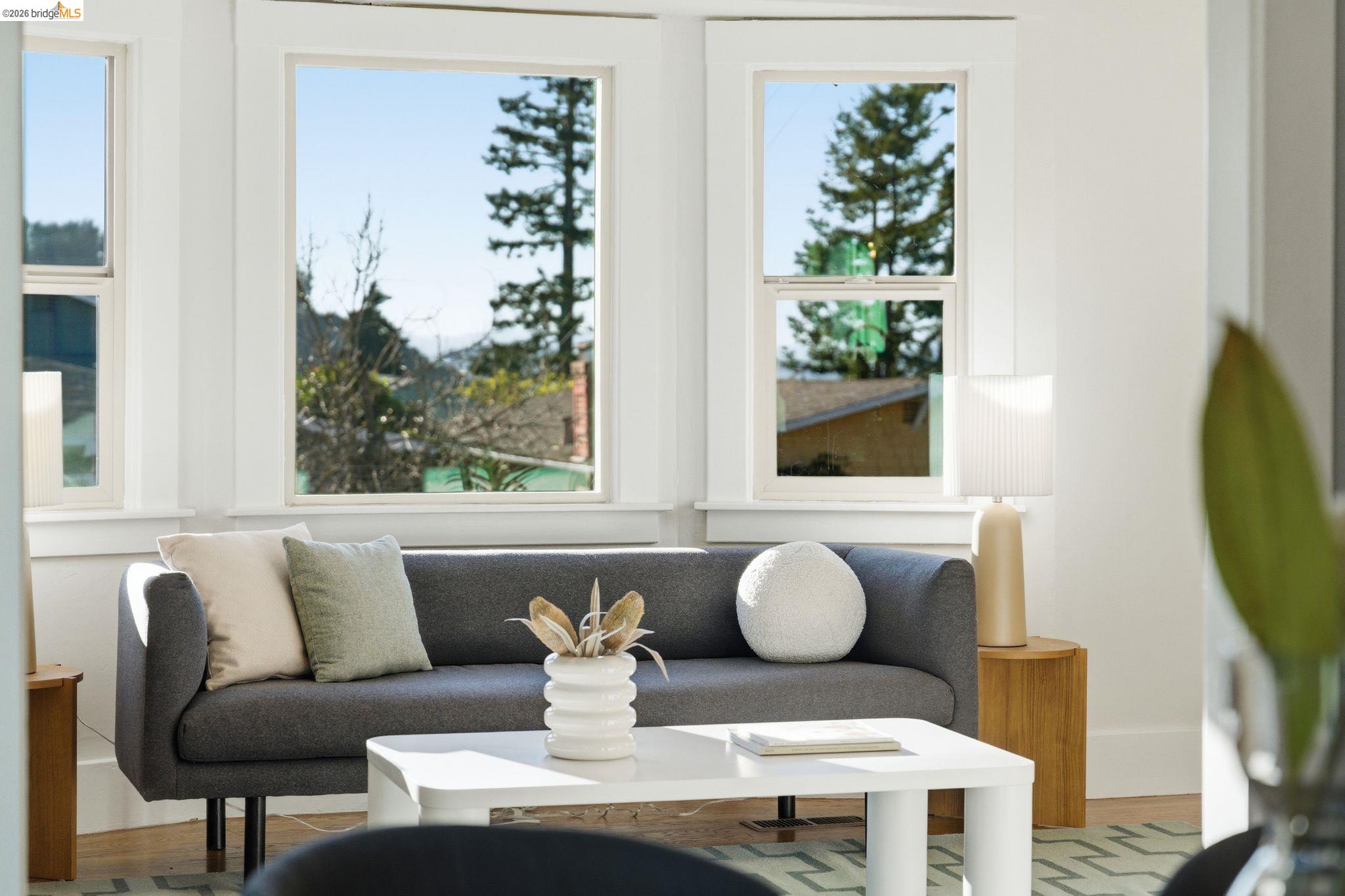 Detail Gallery Image 14 of 58 For 753 Peralta Avenue, Berkeley,  CA 94707 - 2 Beds | 2 Baths