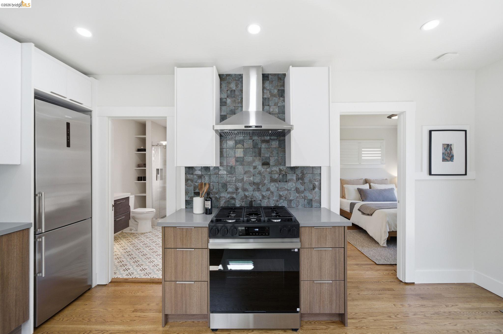 Detail Gallery Image 30 of 58 For 753 Peralta Avenue, Berkeley,  CA 94707 - 2 Beds | 2 Baths