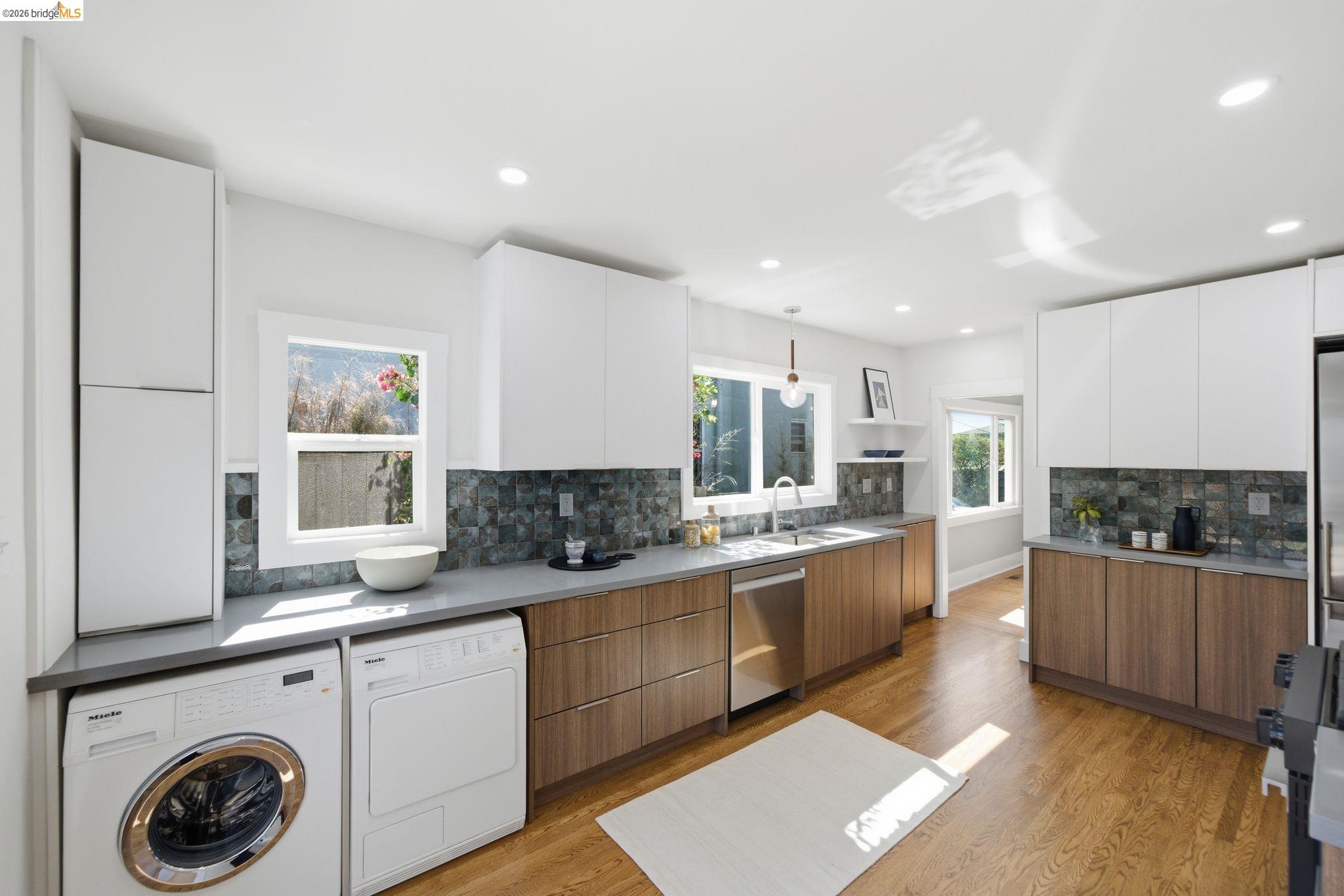 Detail Gallery Image 31 of 58 For 753 Peralta Avenue, Berkeley,  CA 94707 - 2 Beds | 2 Baths