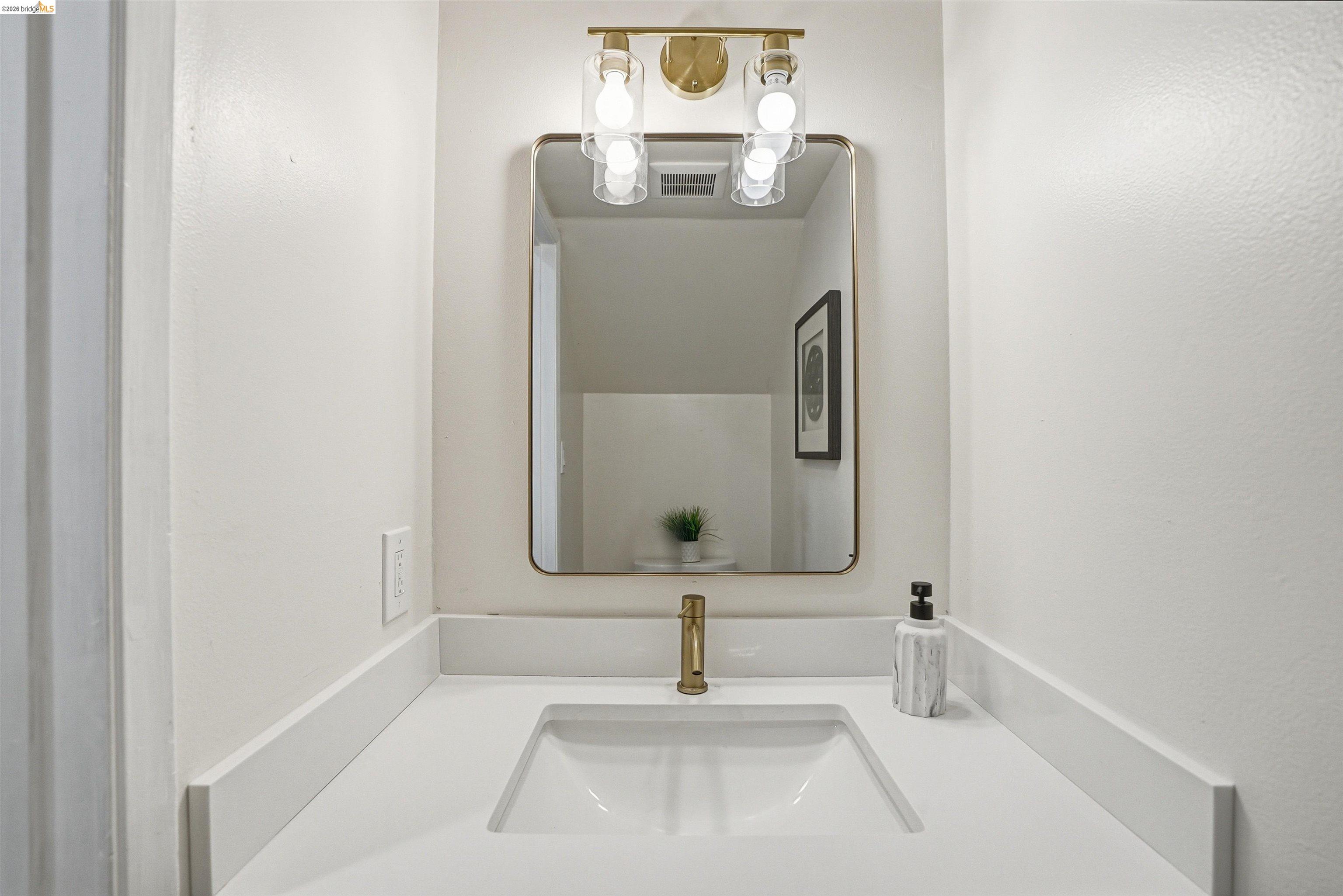 Photo #16: 41127602 Listing: Photo #16