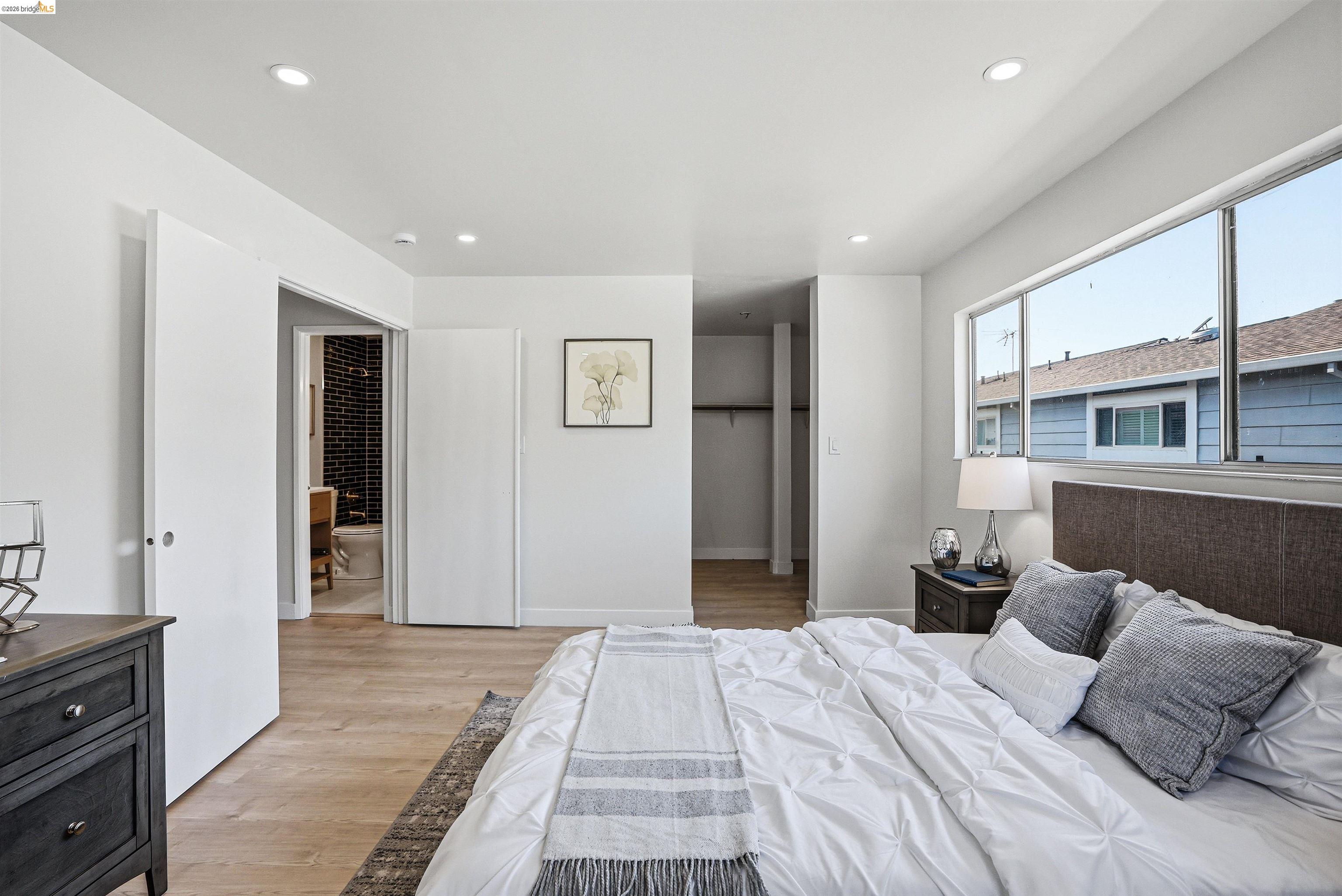 Photo #20: 41127602 Listing: Photo #20