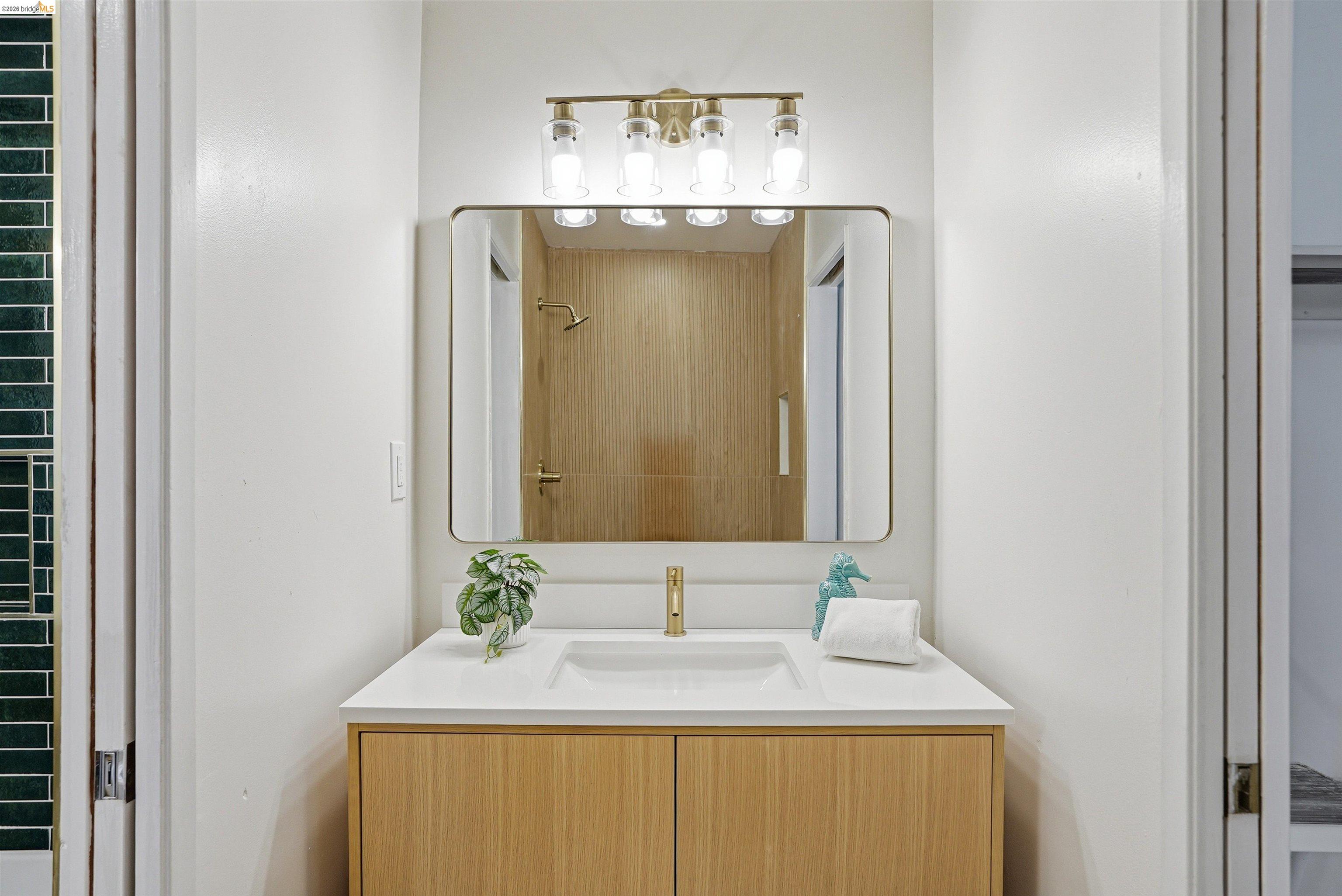 Photo #24: 41127602 Listing: Photo #24