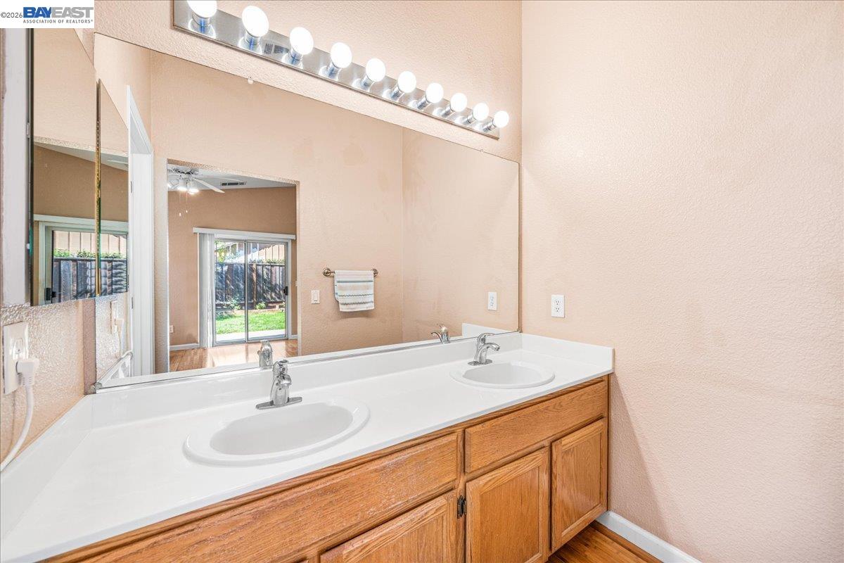 Detail Gallery Image 20 of 33 For 1727 Sutter St, Livermore,  CA 94551 - 3 Beds | 2 Baths